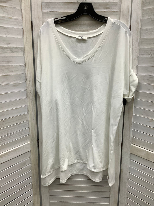 Top Short Sleeve By Zenana Outfitters  Size: 1x
