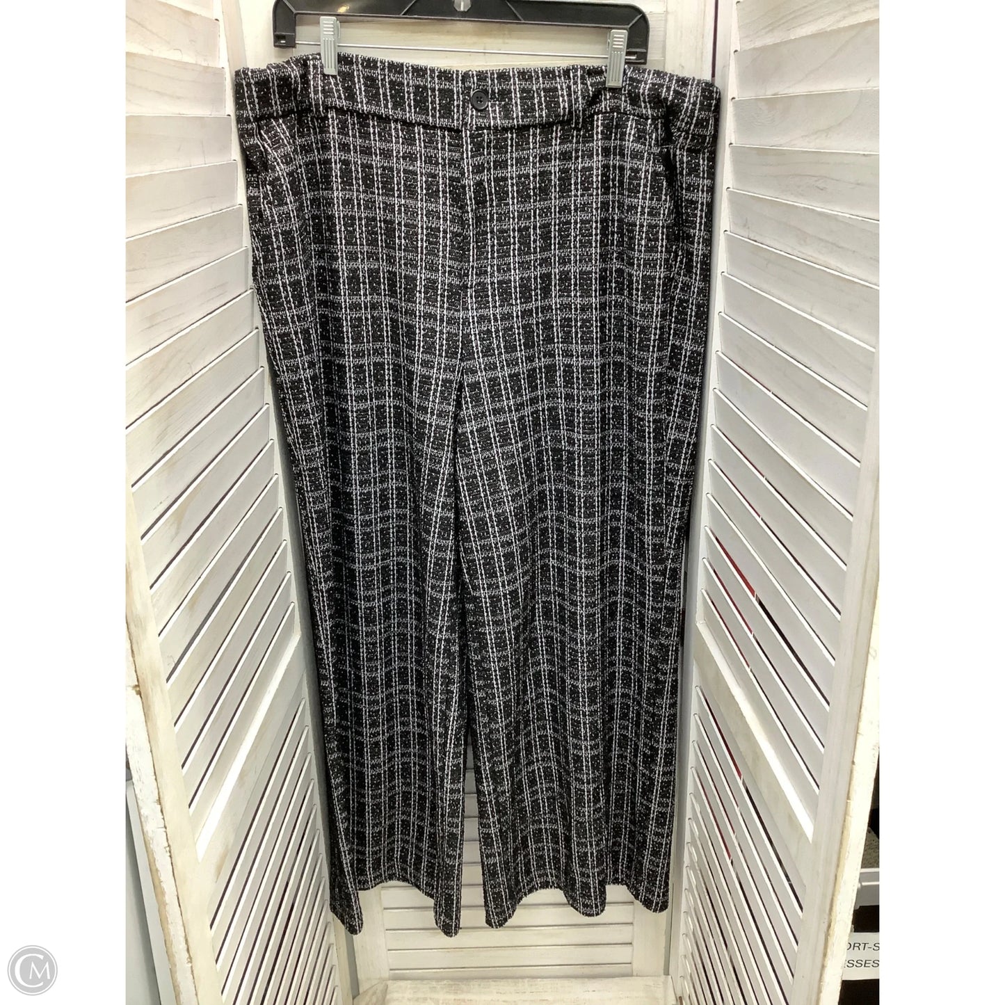 Pants Wide Leg By Torrid In Striped Pattern, Size: 18