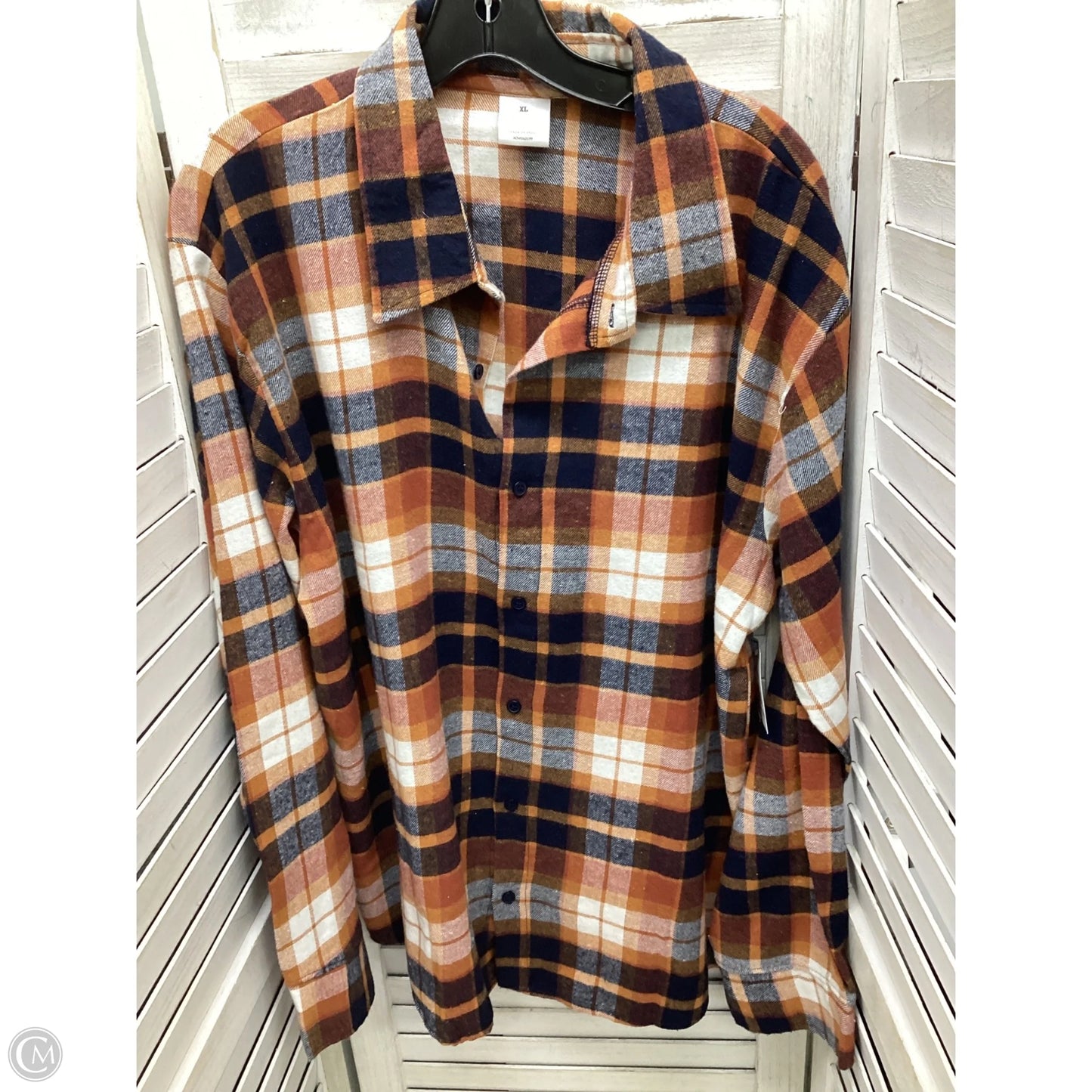 Top Long Sleeve By Clothes Mentor In Plaid Pattern, Size: Xl
