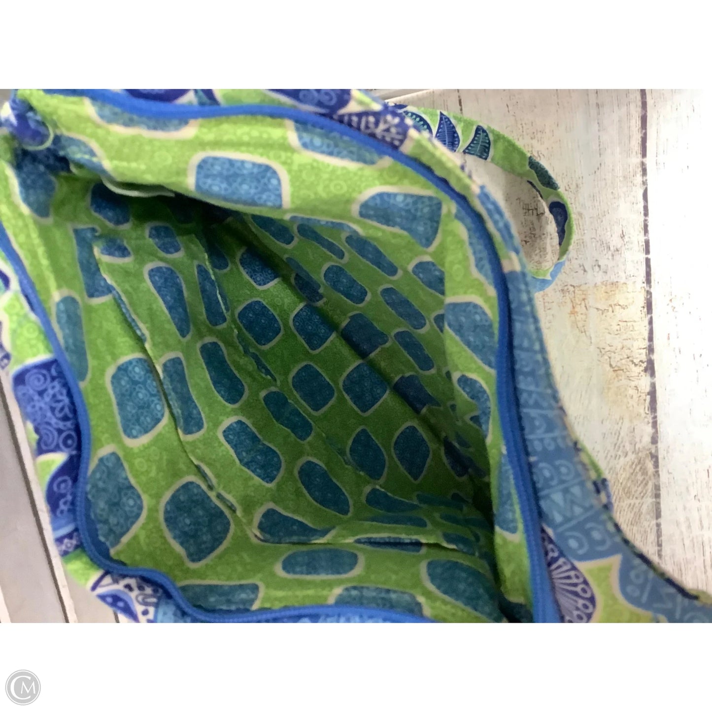 Handbag By Vera Bradley, Size: Medium