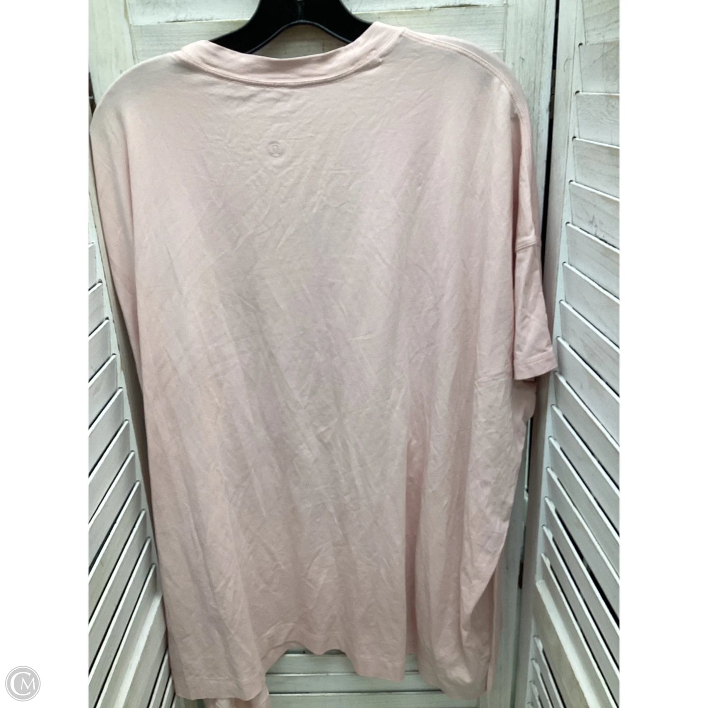 Top Short Sleeve By Lululemon In Pink, Size: Xl