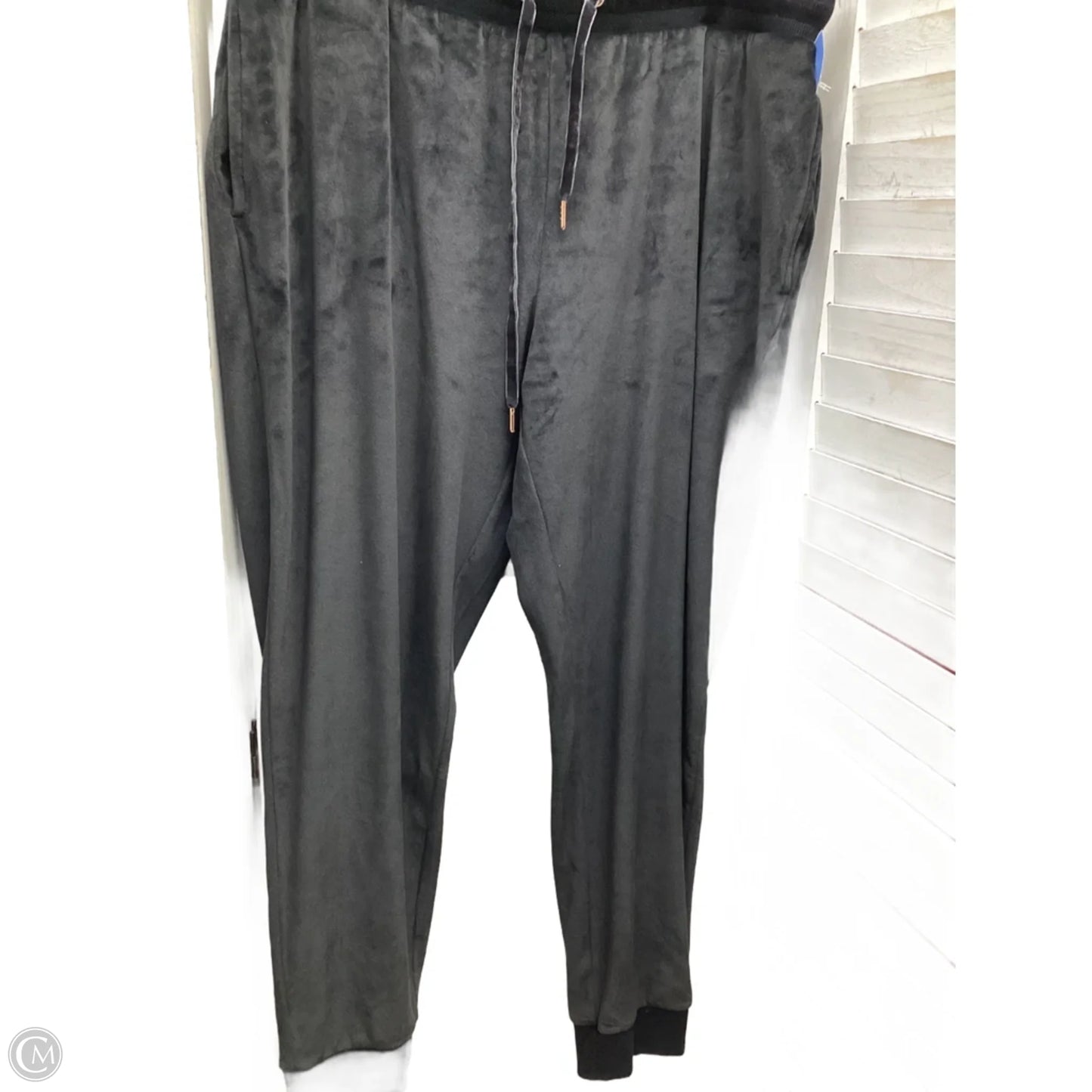 Pants Joggers By Clothes Mentor In Black, Size: L