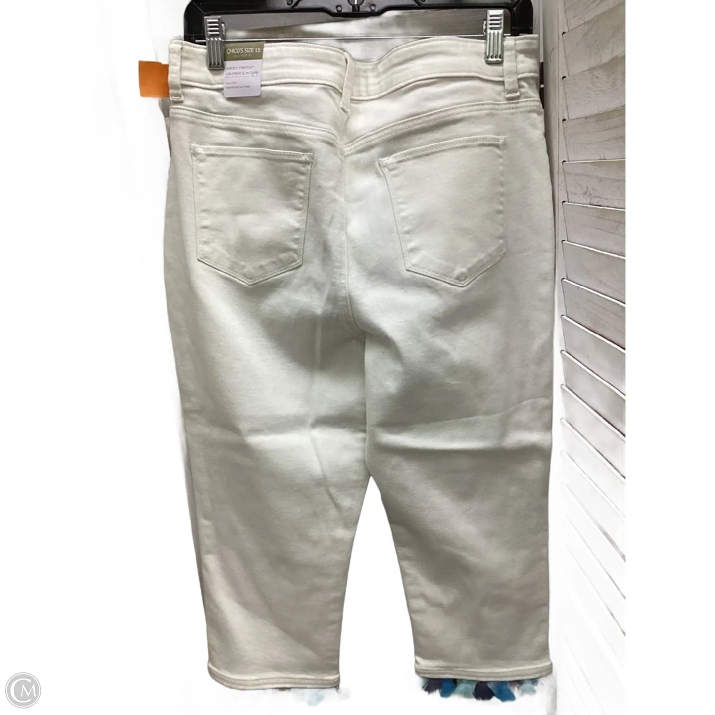 Capris By Chicos In White, Size: 10