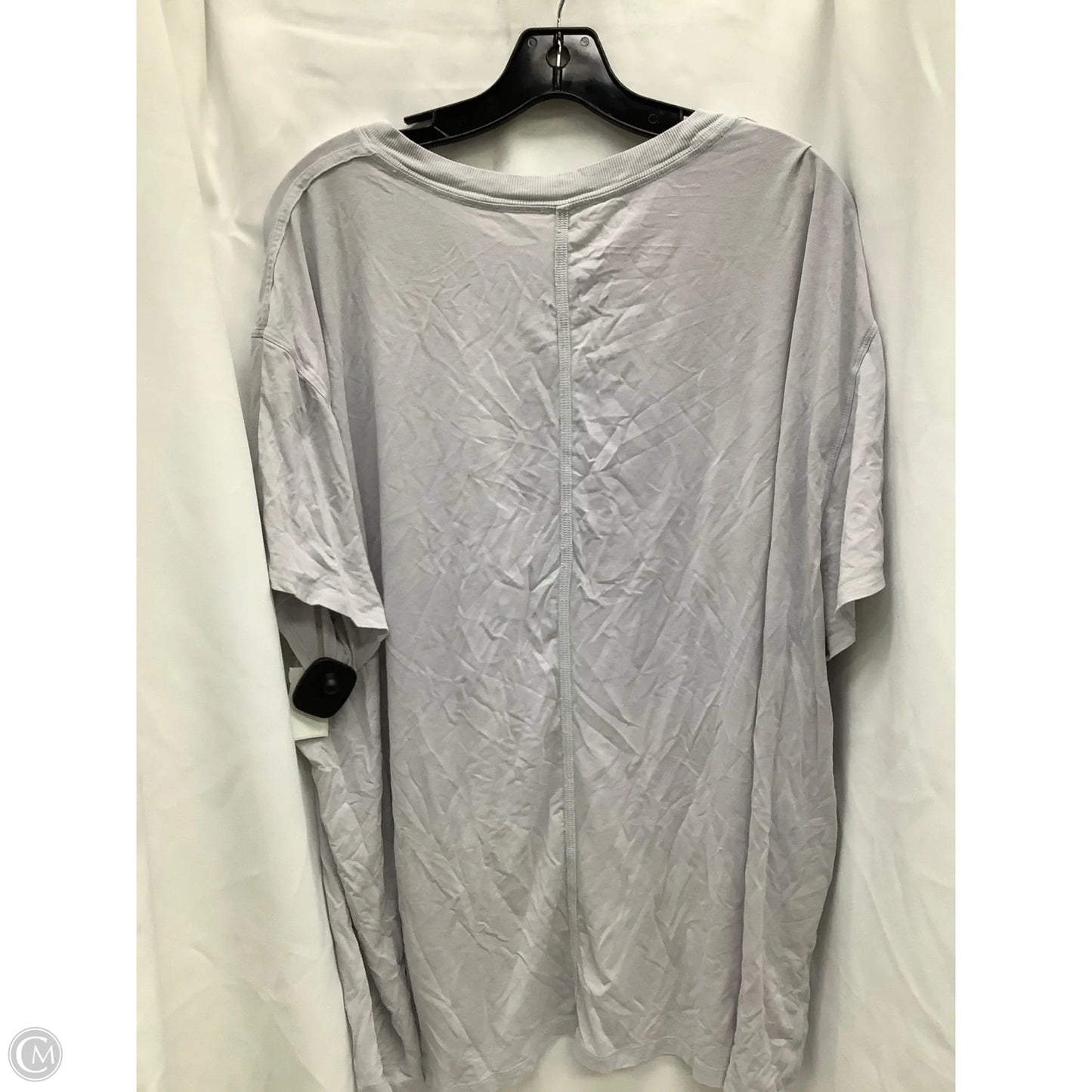 Top Short Sleeve By Lululemon In Grey, Size: 2x