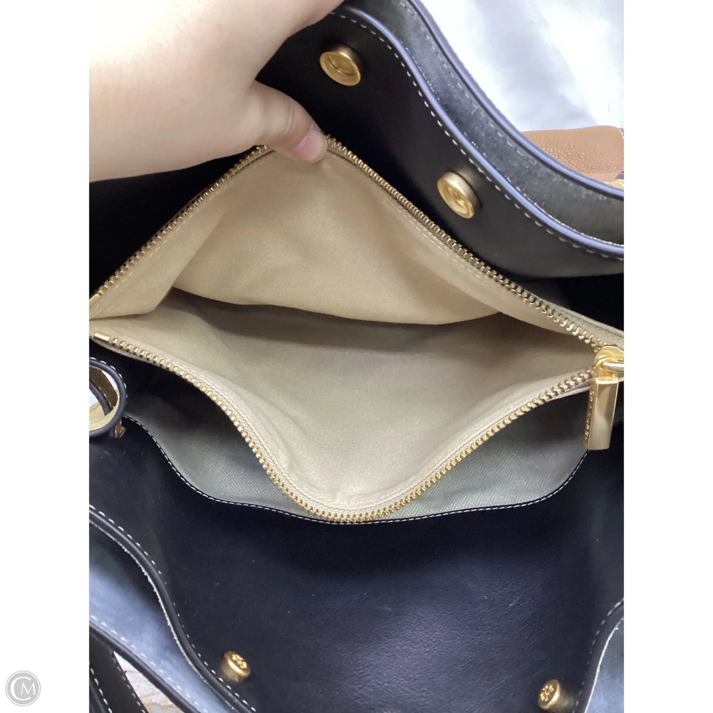 Handbag Designer By Tory Burch, Size: Medium