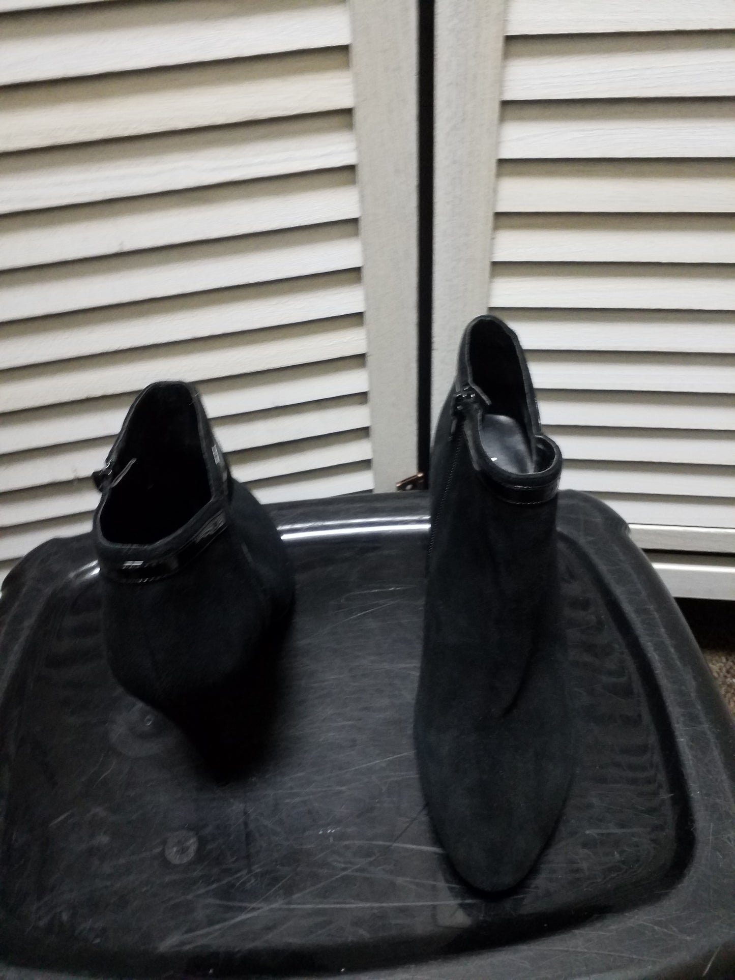 Boots Ankle Heels By Nine West Size: 9