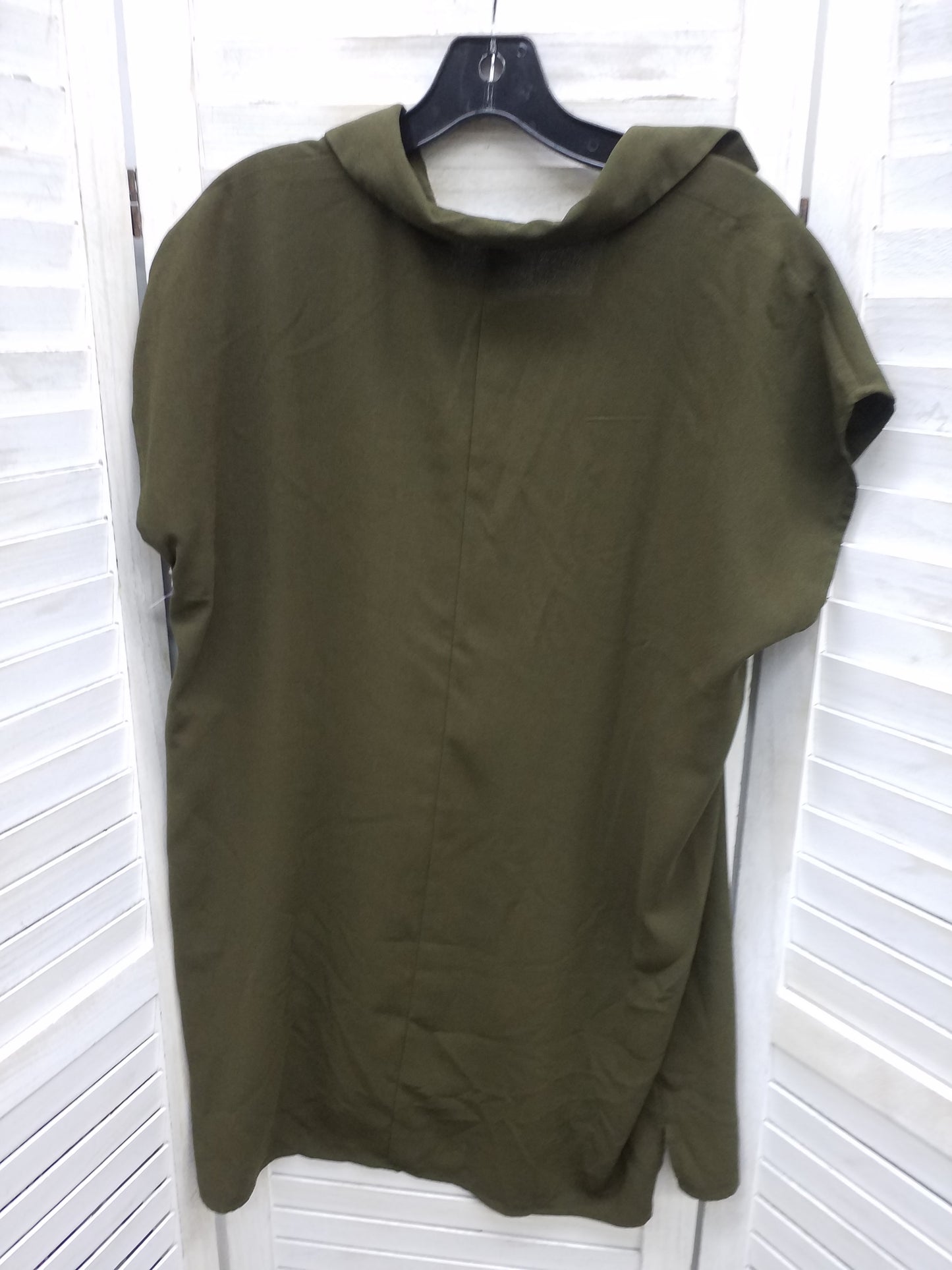 Tunic Short Sleeve By Forever 21 Size: M