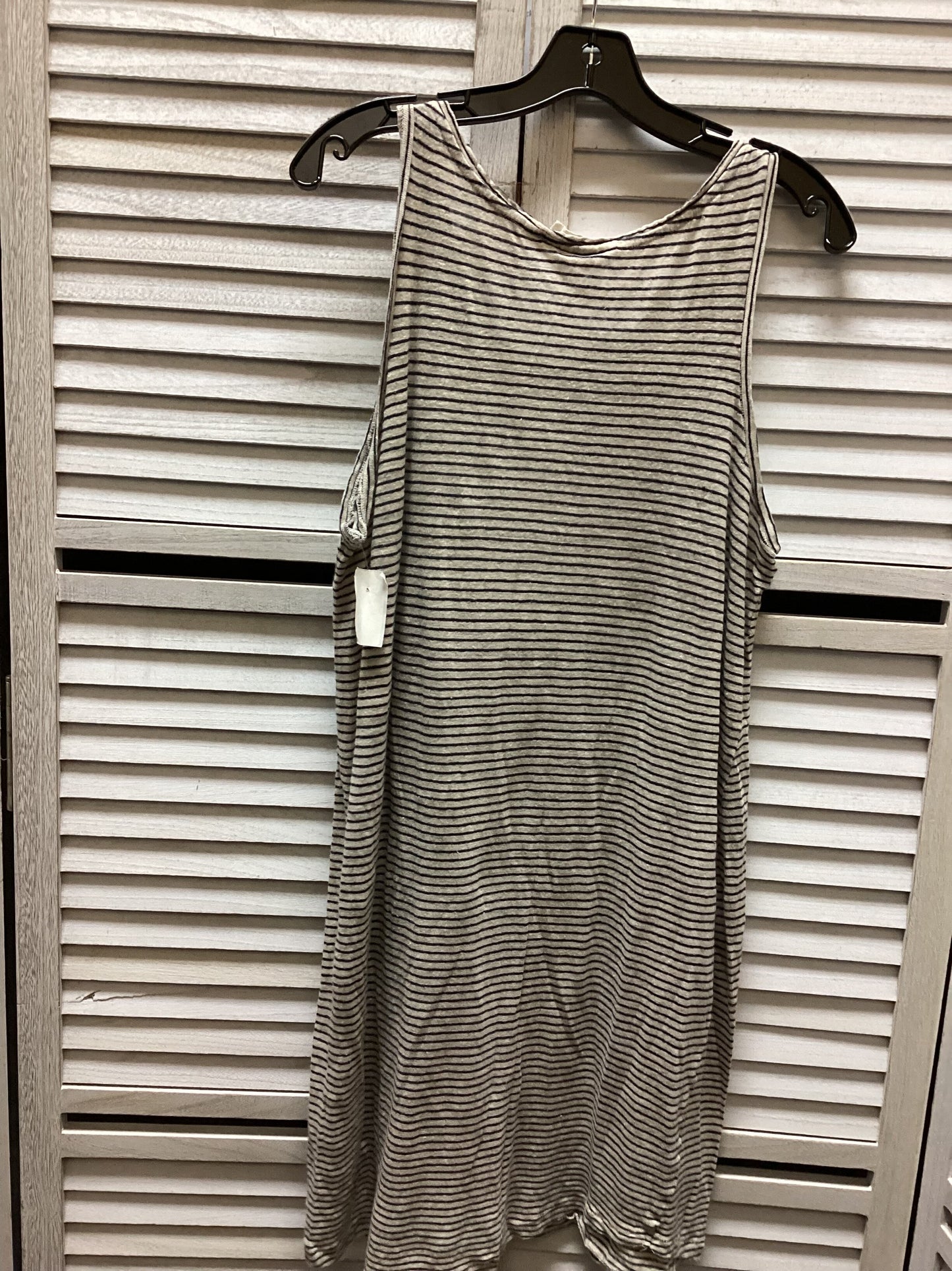 Dress Casual Midi By Logg Size: L
