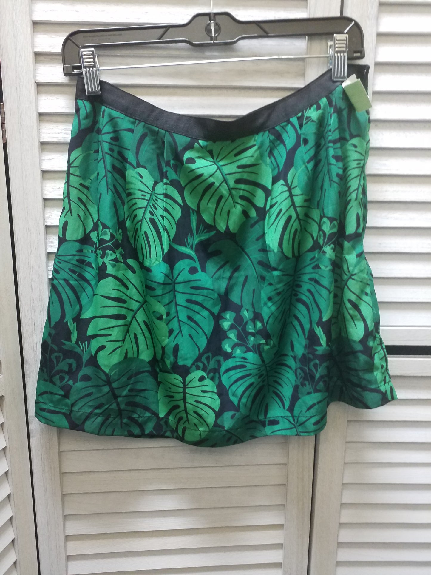 Skirt Mini & Short By Banana Republic Size: 6