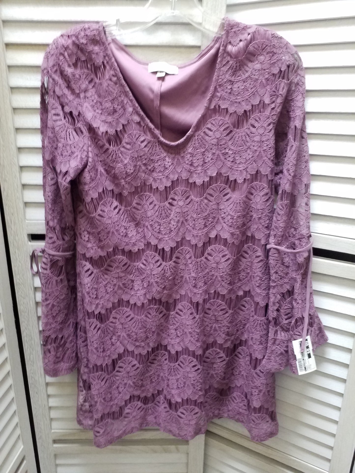 Dress Casual Short By Clothes Mentor Size: M