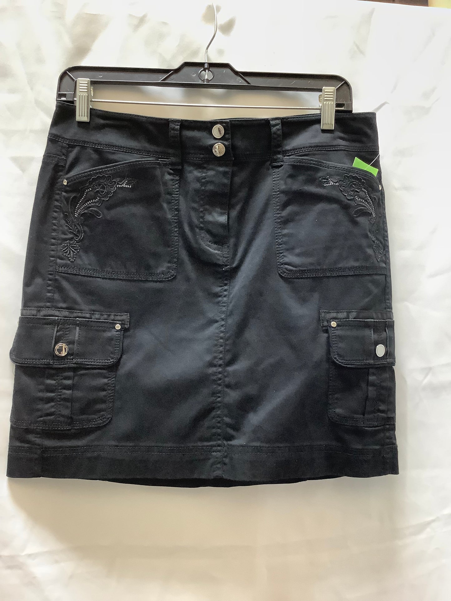 Skirt Mini & Short By White House Black Market Size: 4