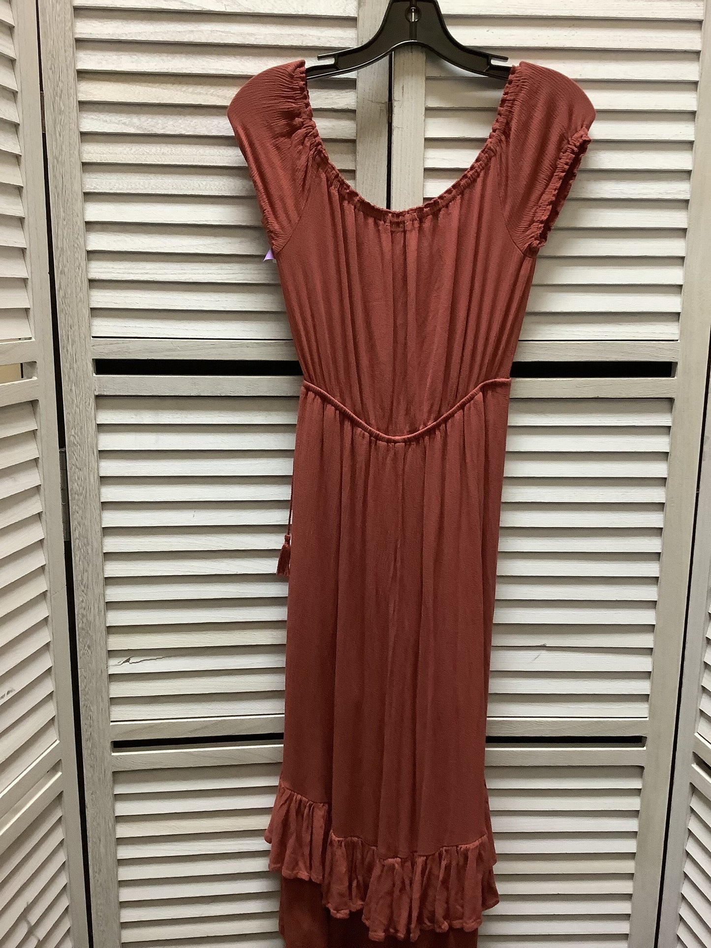 Dress Casual Midi By Clothes Mentor Size: M