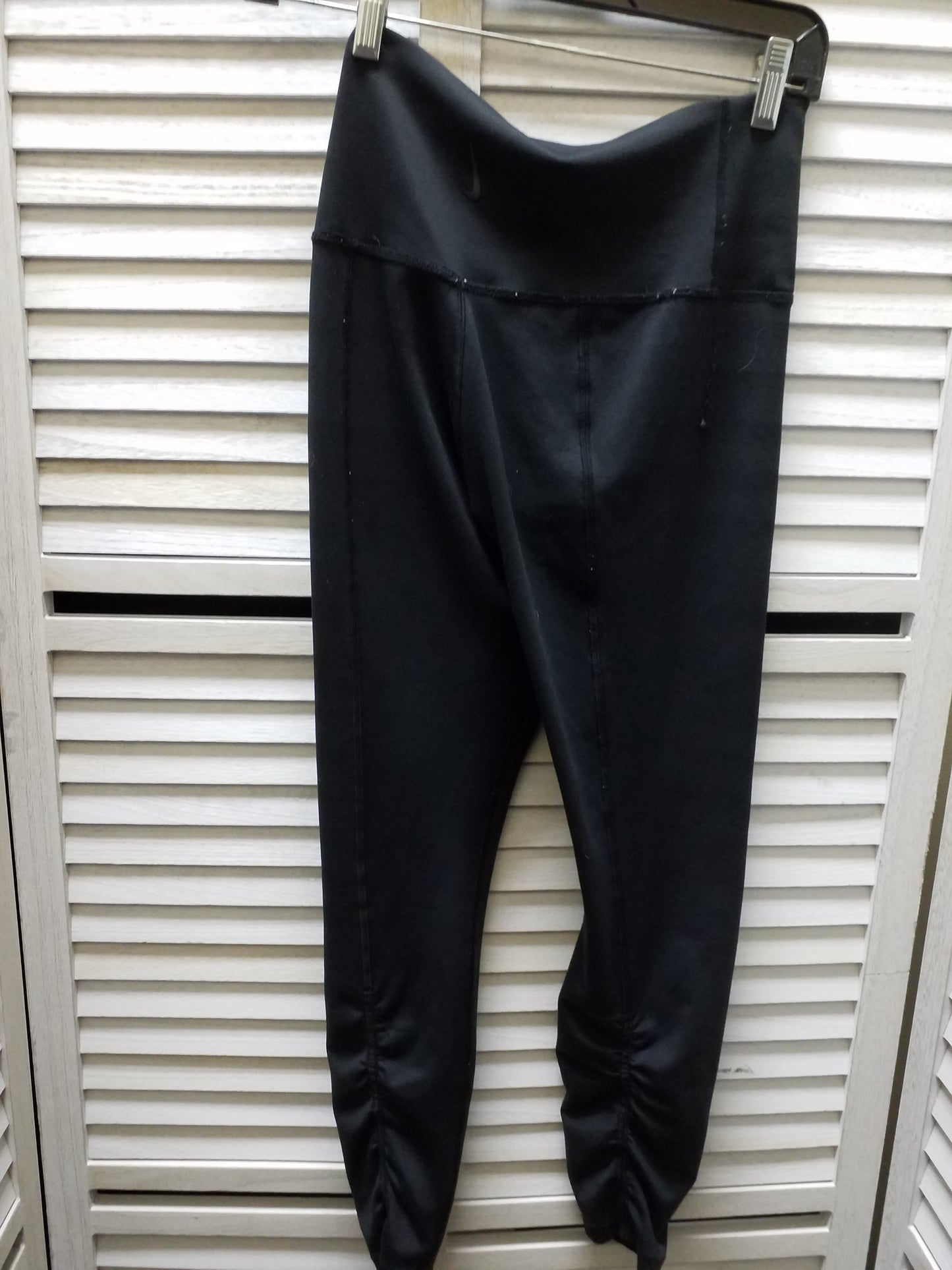 Athletic Leggings By Nike Size: S