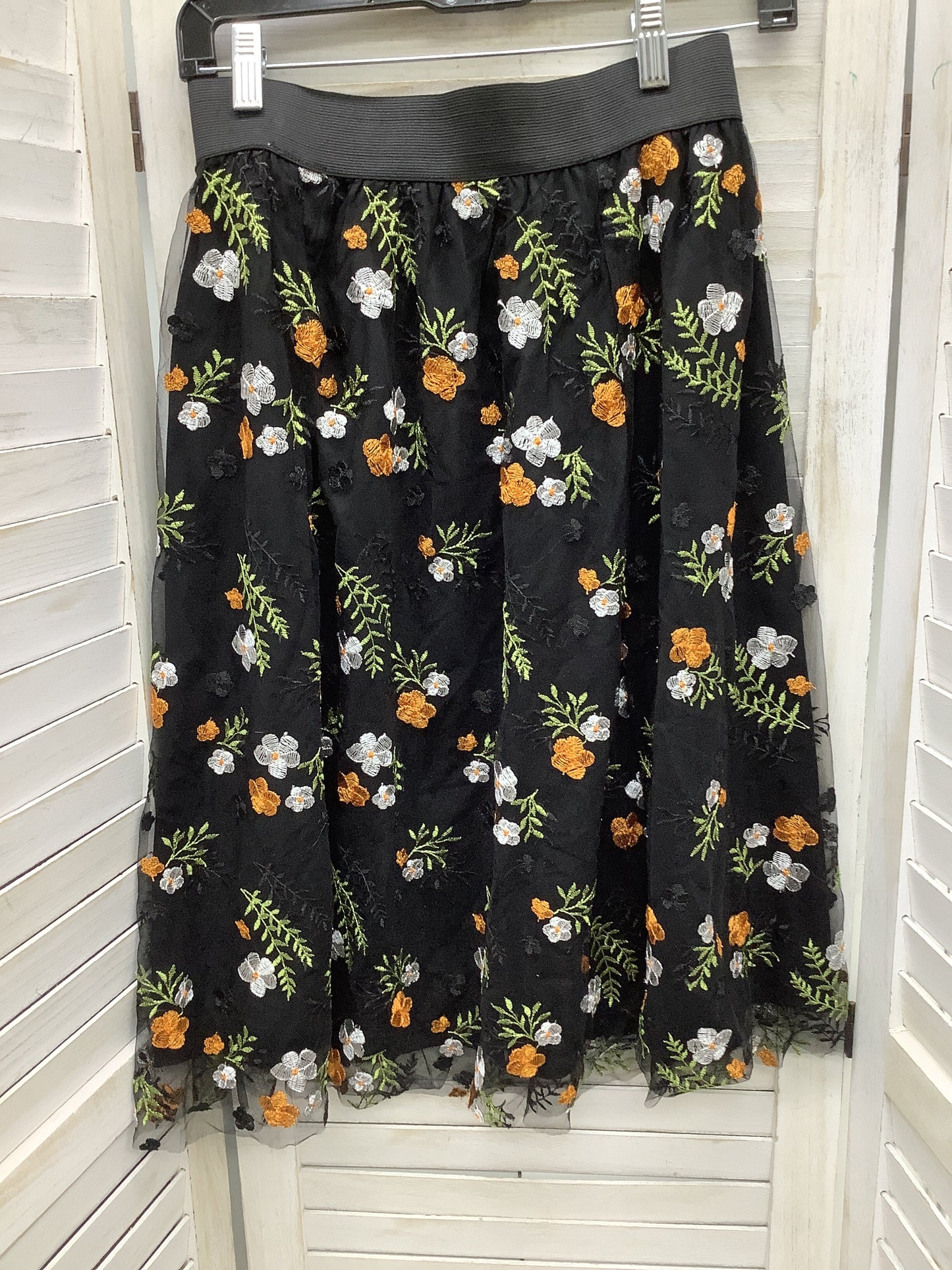 Skirt Maxi By Clothes Mentor Size: L