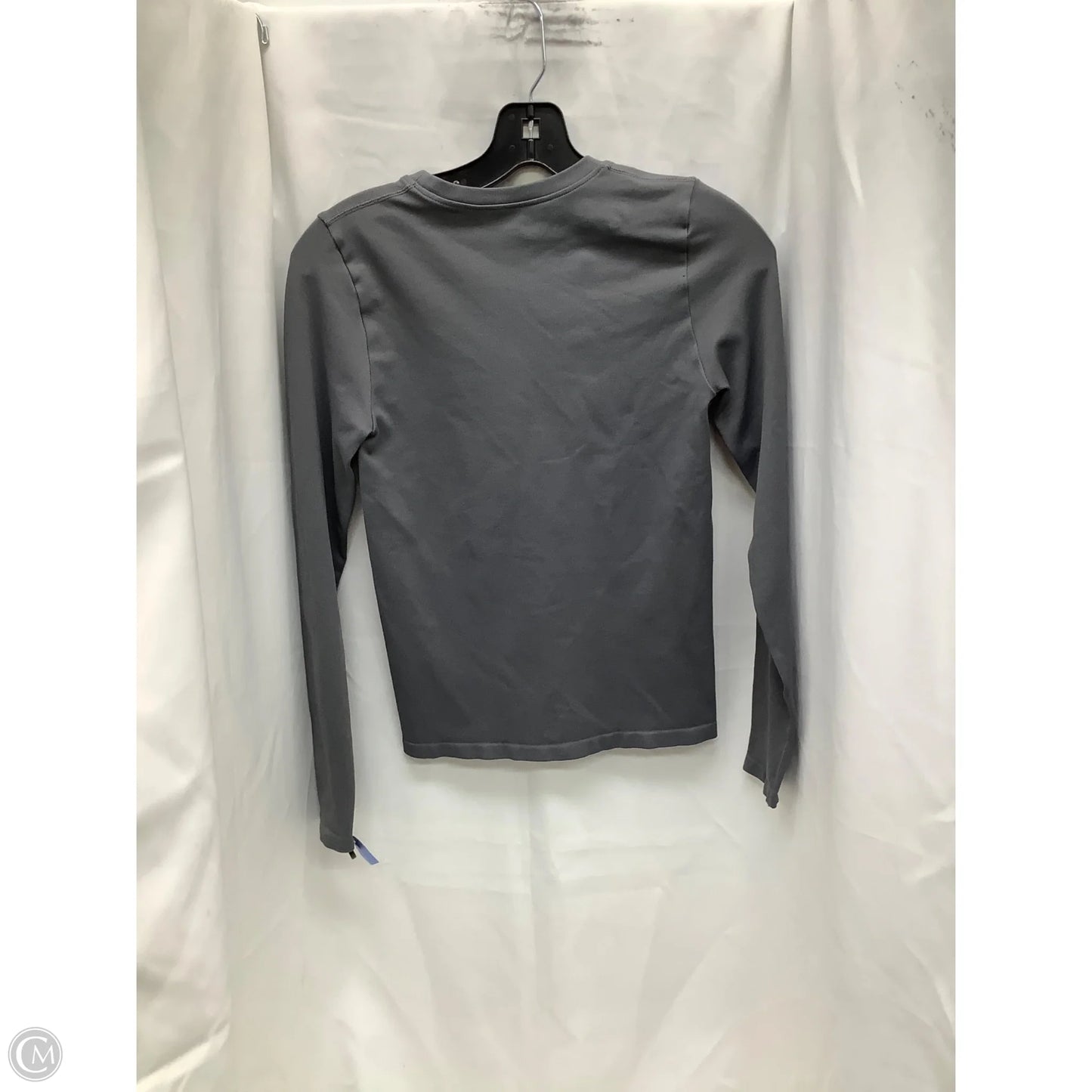 Athletic Top Long Sleeve Collar By Clothes Mentor In Grey, Size: S
