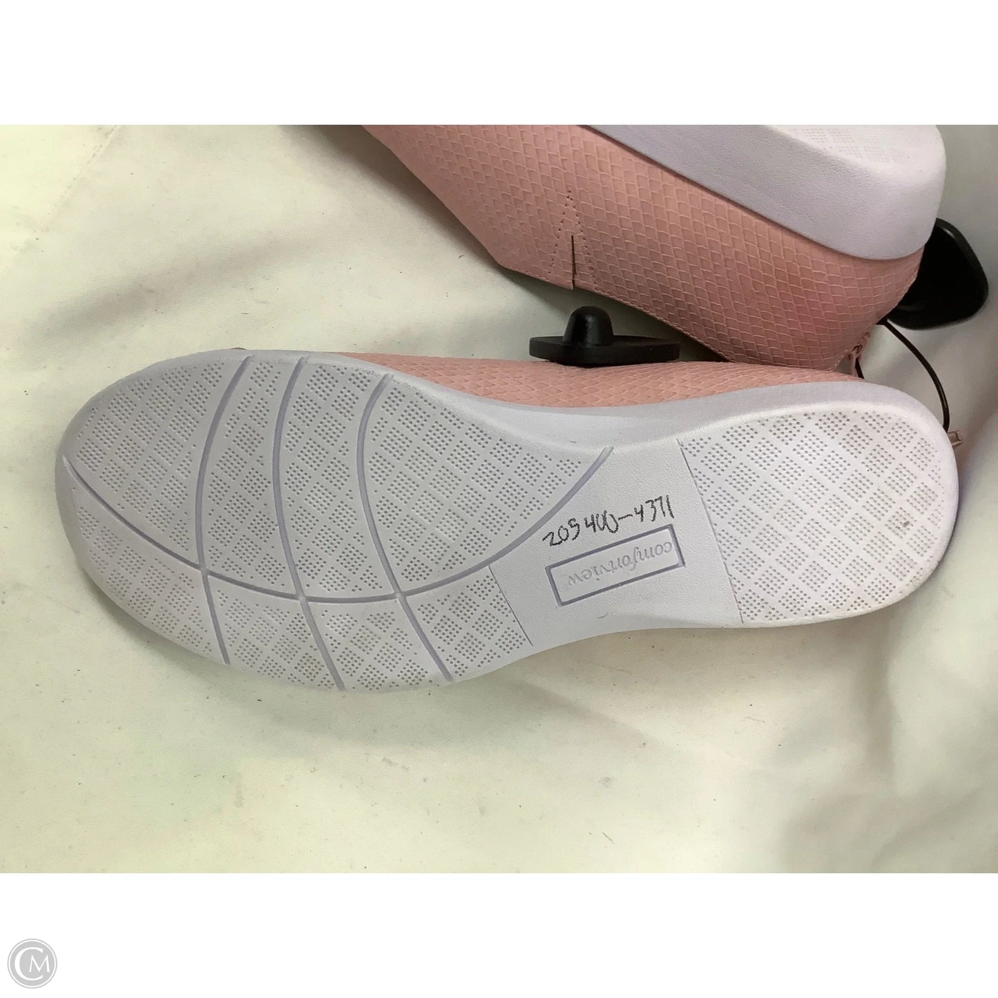 Sandals Flats By Clothes Mentor In Pink & Tan, Size: 8.5
