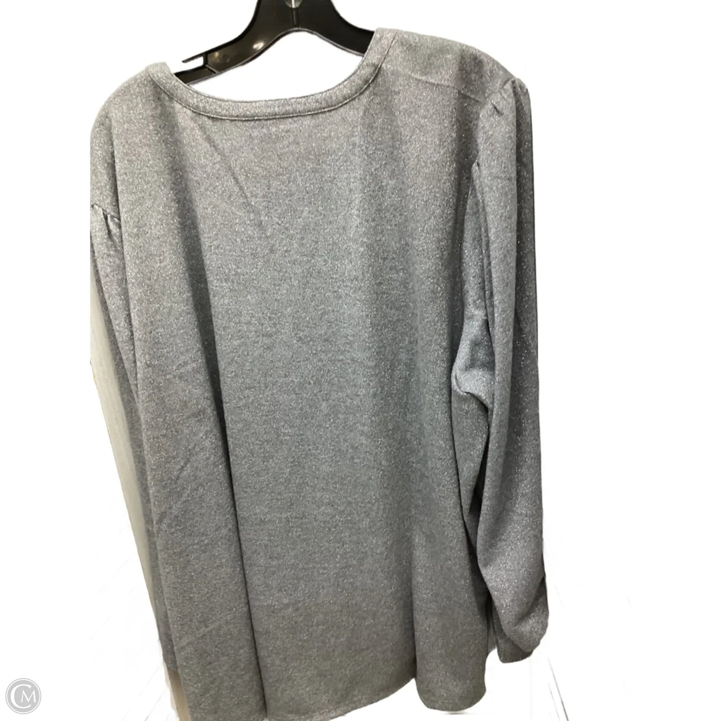 Top Long Sleeve By Liz Claiborne In Grey, Size: 4x