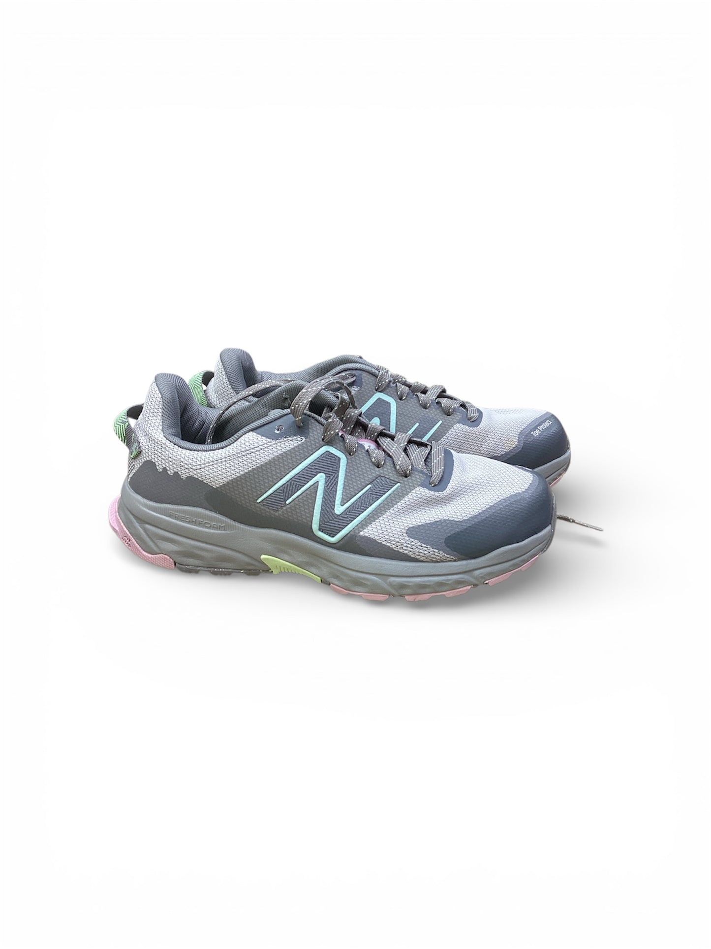 Shoes Athletic By New Balance In Grey, Size:8.5
