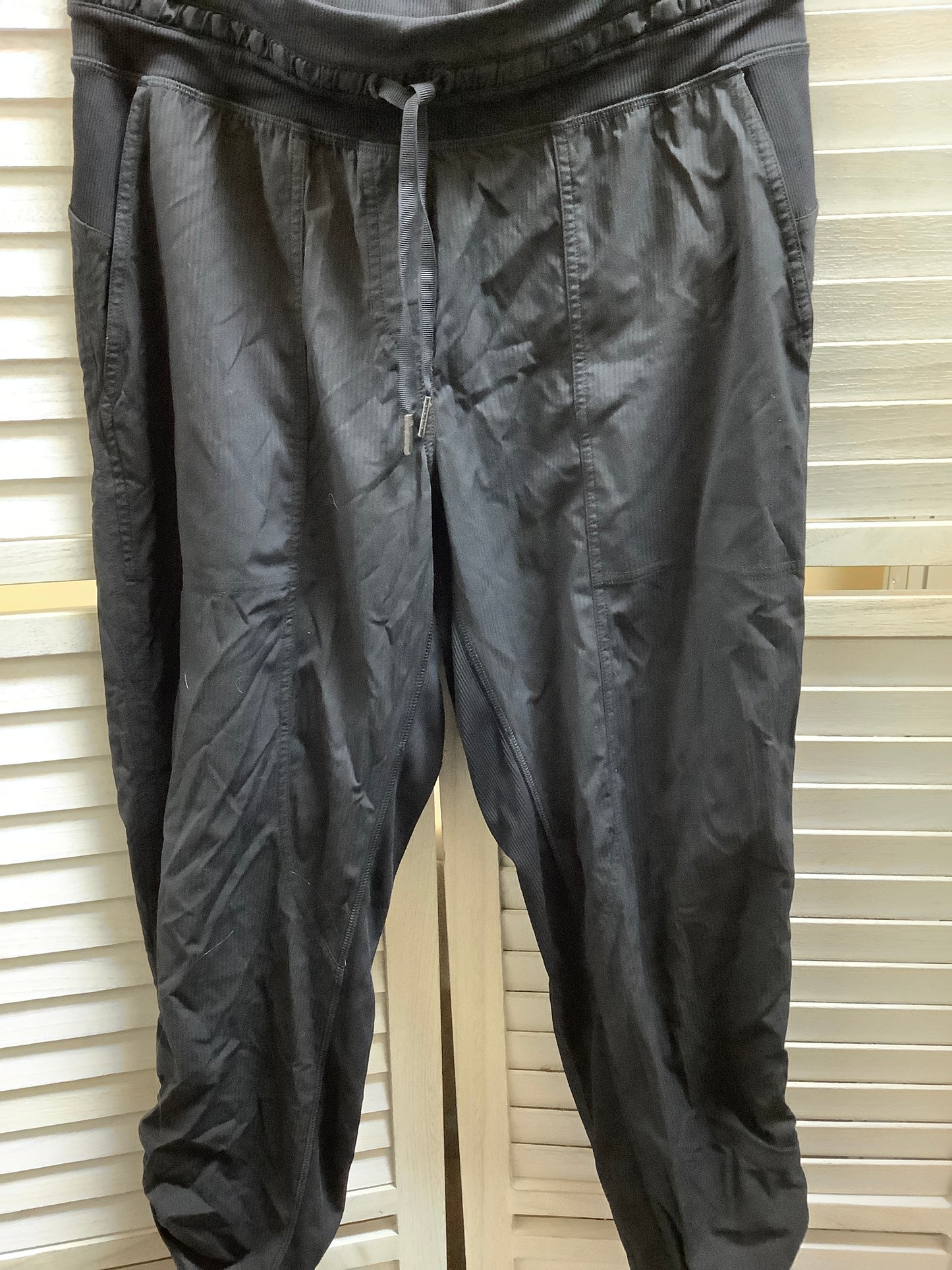 Athletic Pants By Lululemon Size: 8