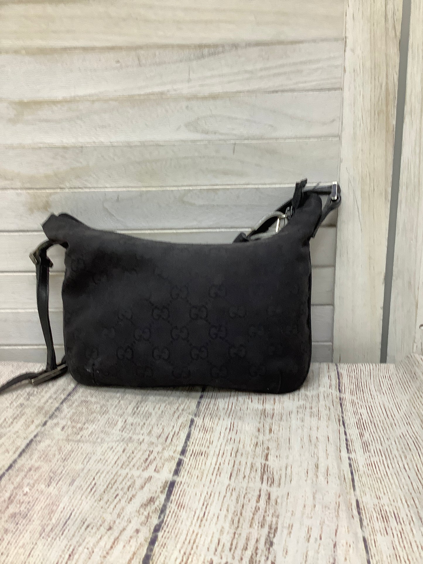 Handbag Luxury Designer By Gucci Size: Small