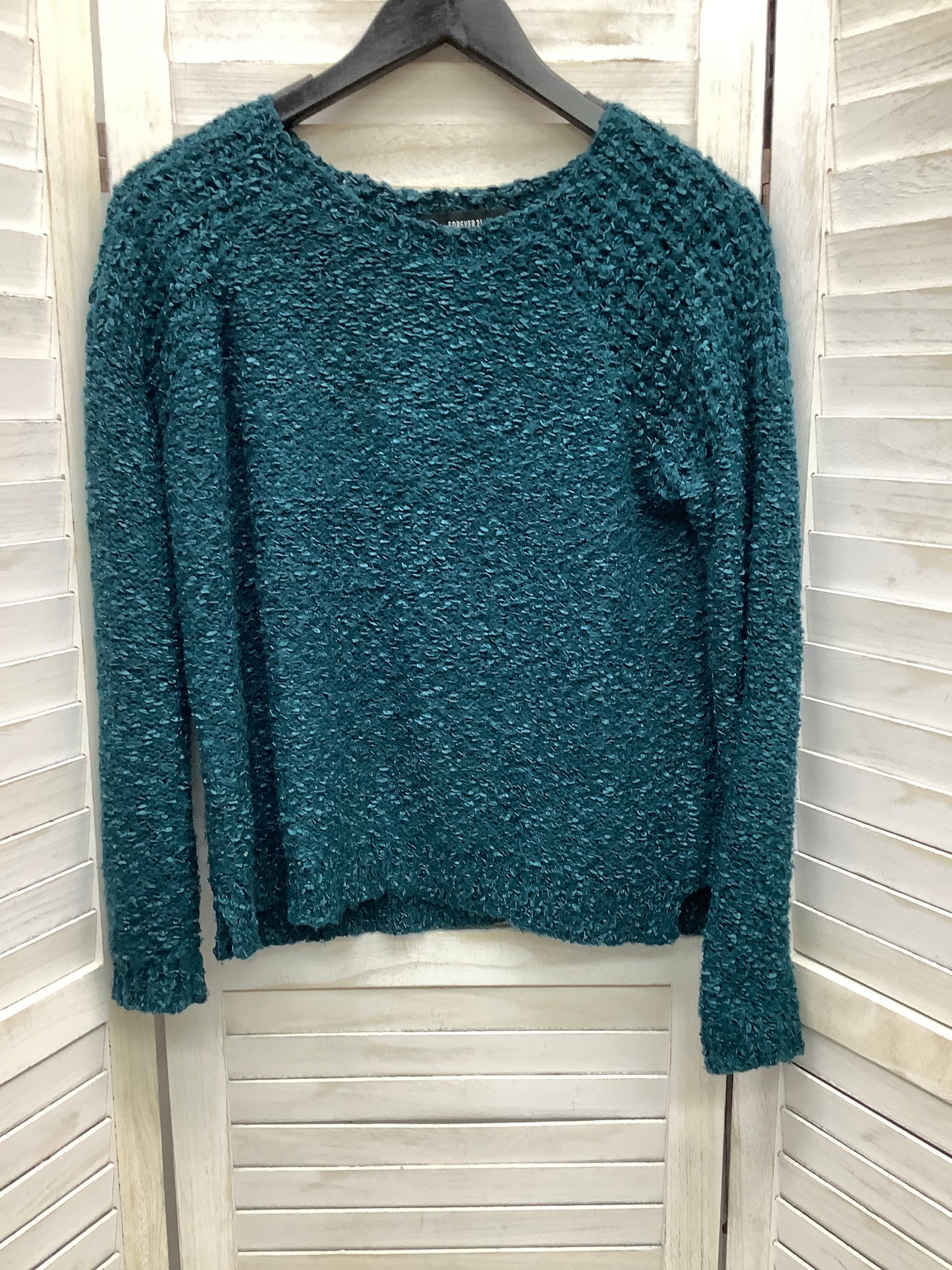 Sweater By Forever 21 Size: M