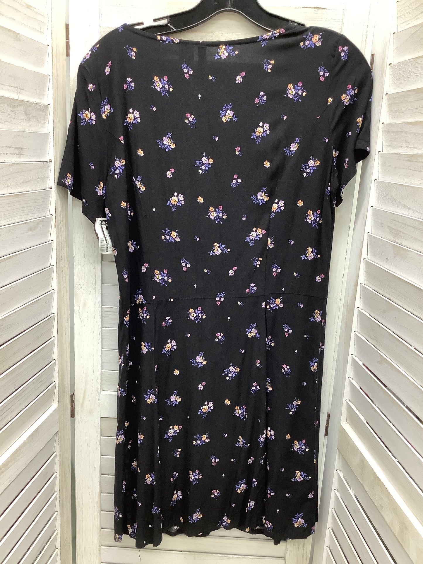 Dress Casual Midi By Divided Size: 8
