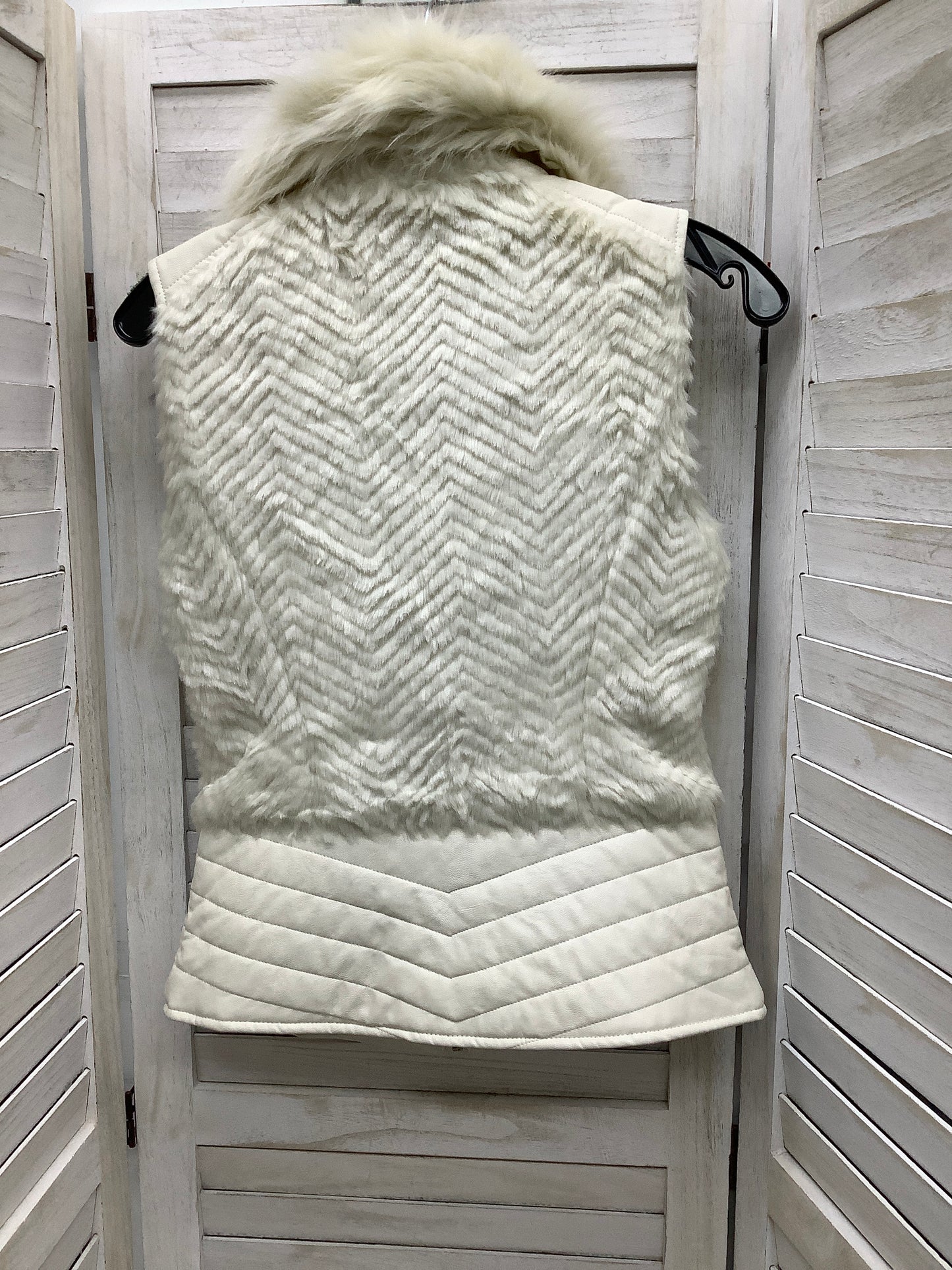 Vest Faux Fur & Sherpa By Guess Size: Xs