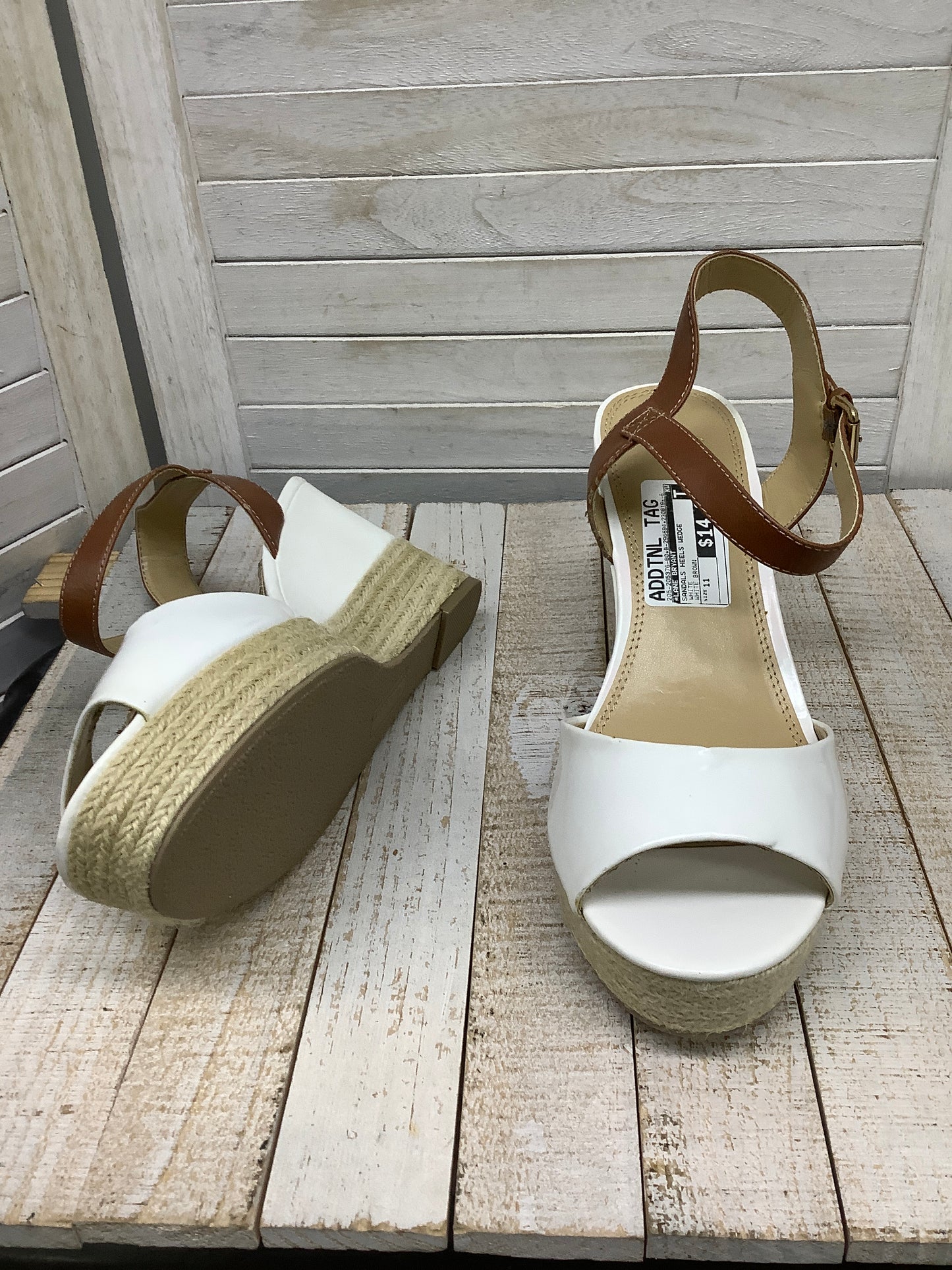Sandals Heels Wedge By Lane Bryant Size: 11