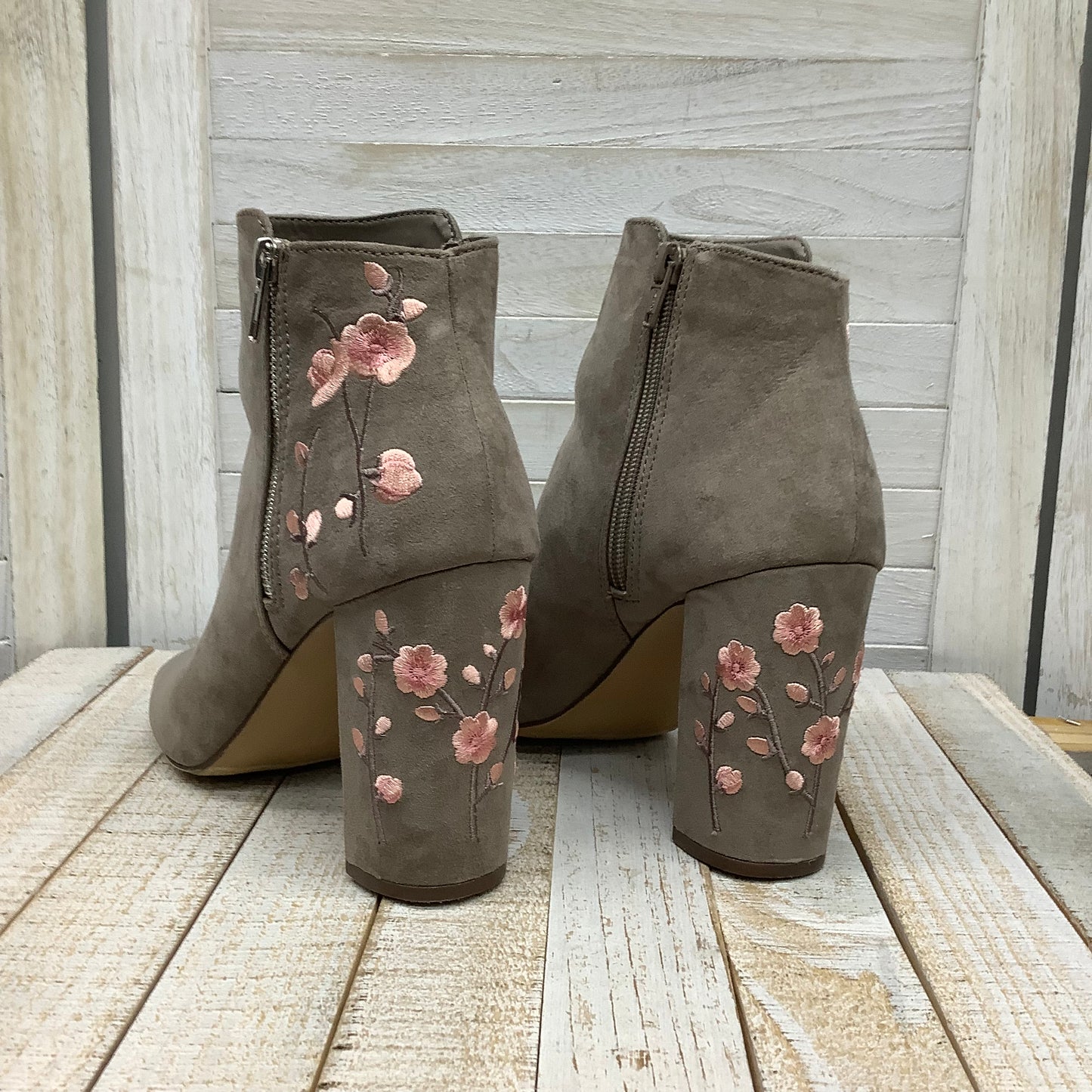 Boots Ankle Heels By Candies Size: 10
