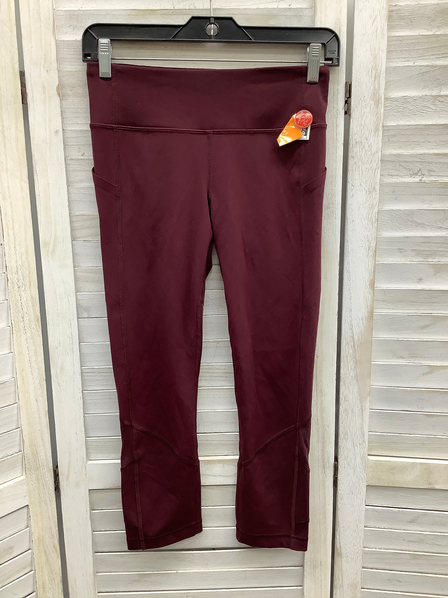 Athletic Leggings Capris By Lululemon Size: 4