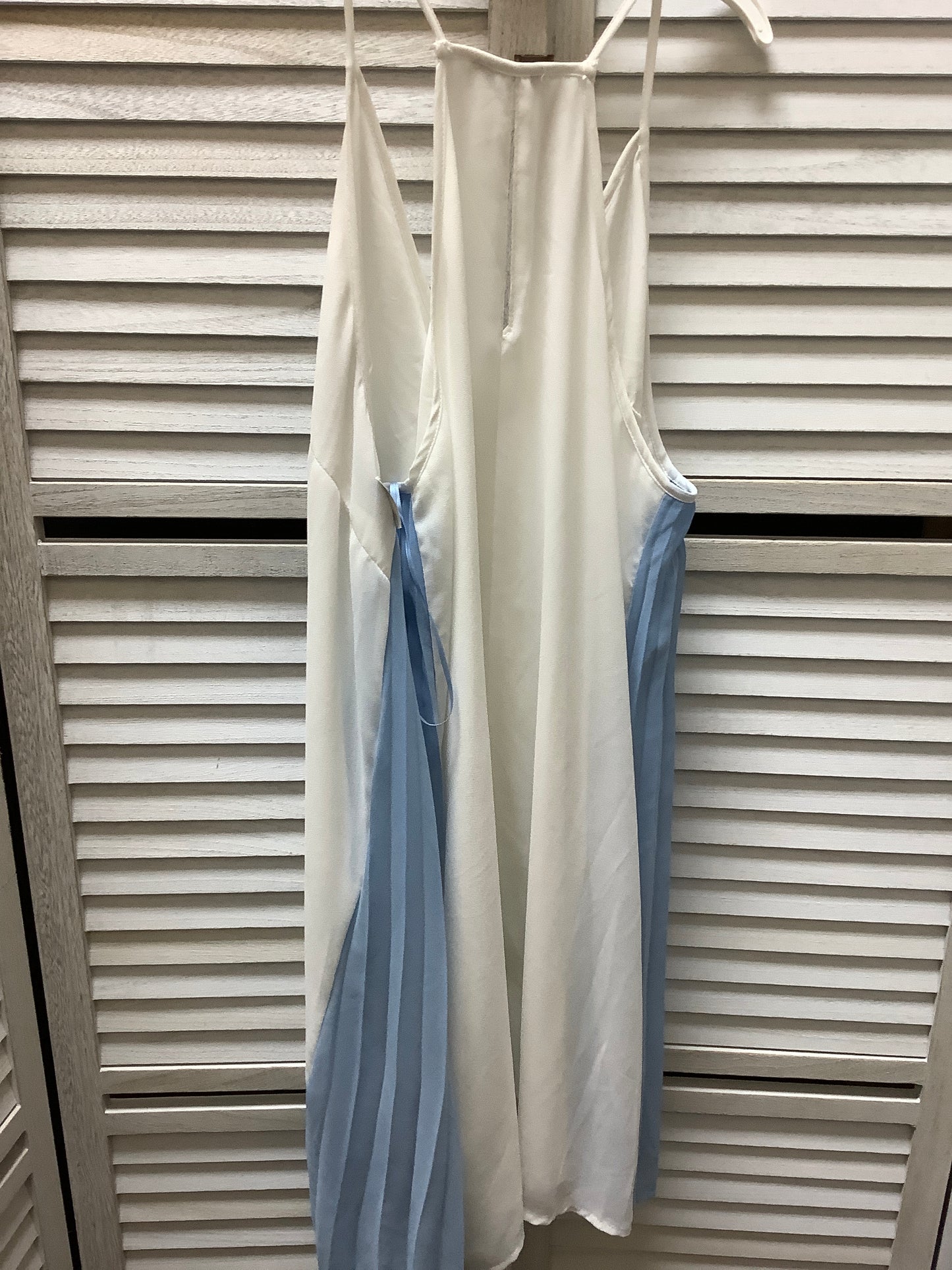 Dress Casual Short By L Love Size: L
