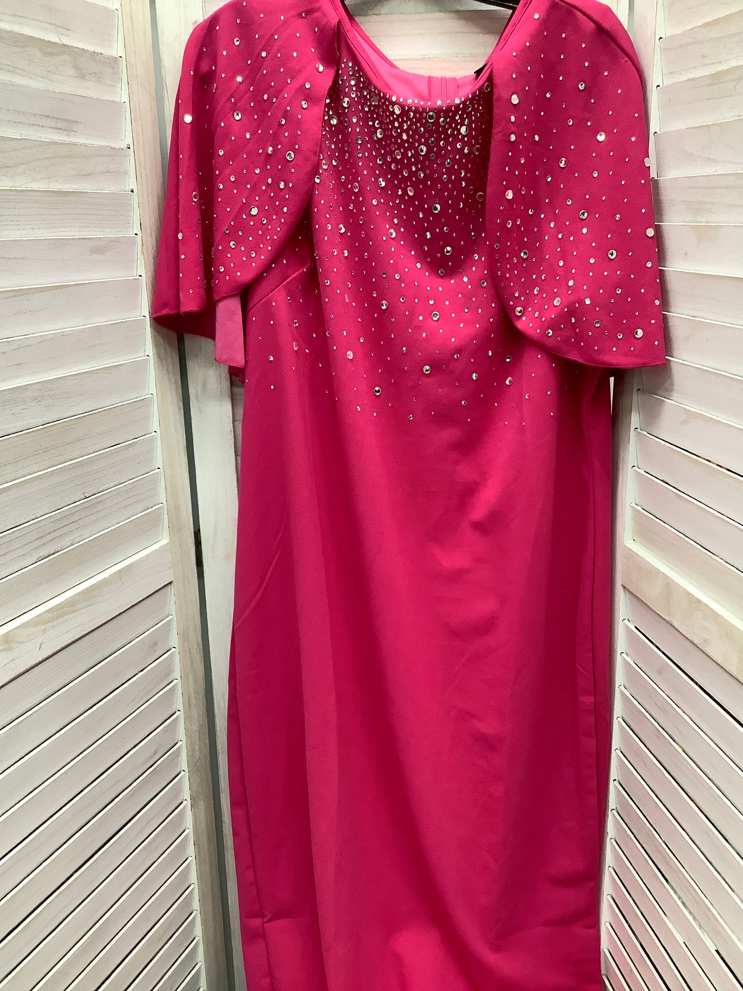 Dress Party Long By Shein Size: 4