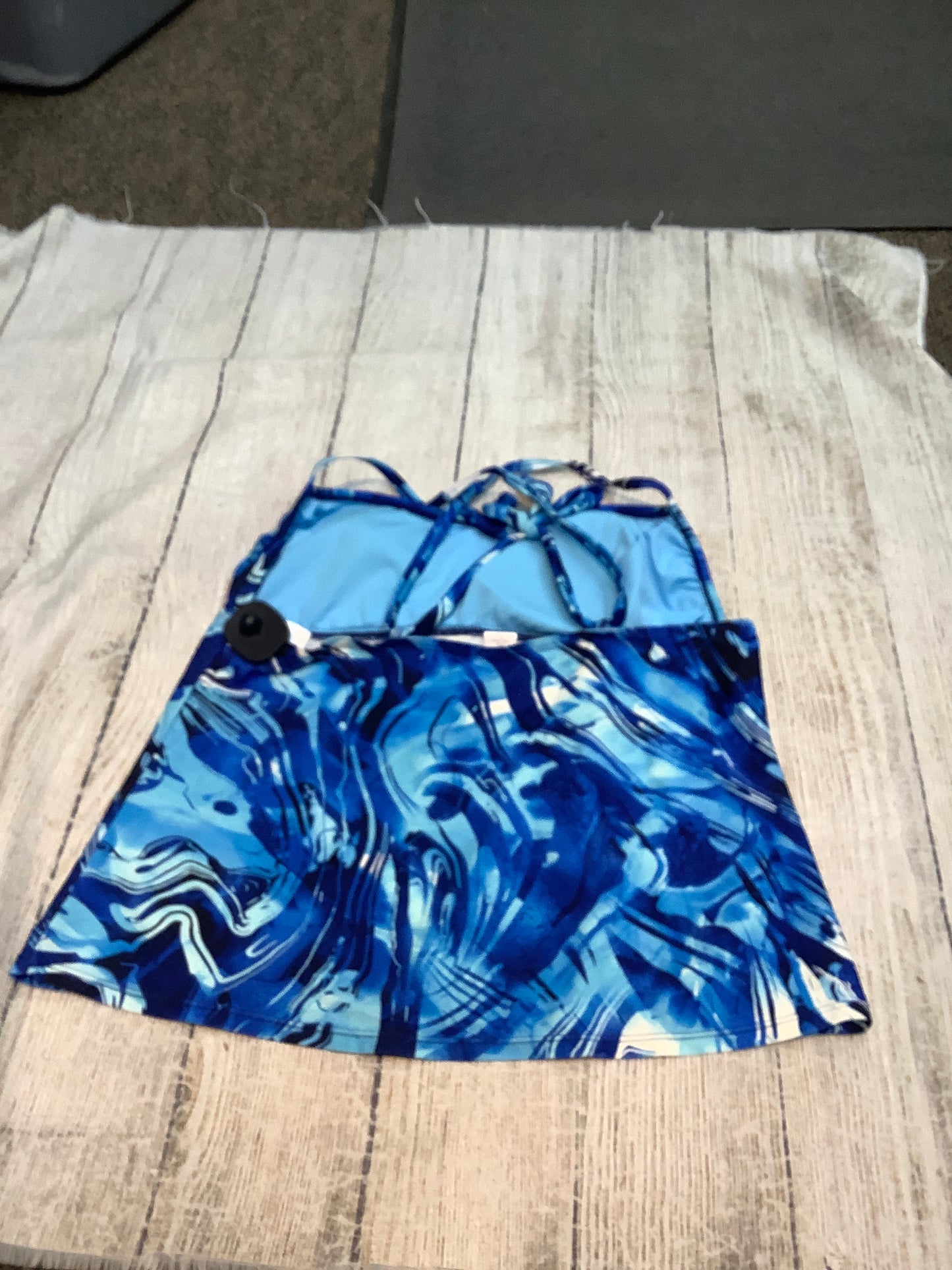 Swimsuit Top By Clothes Mentor Size: L