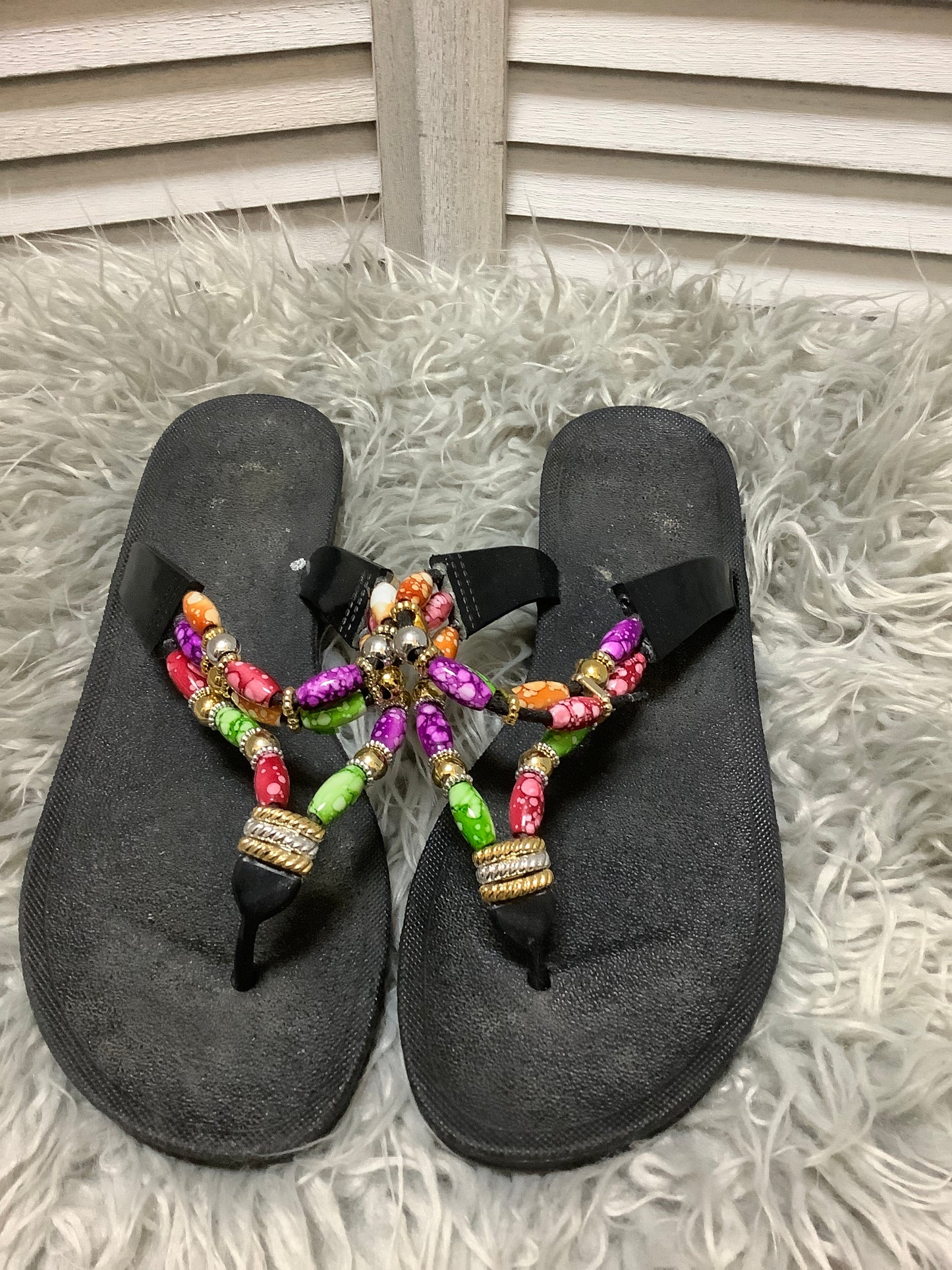 Sandals Flip Flops By Clothes Mentor Size: 8