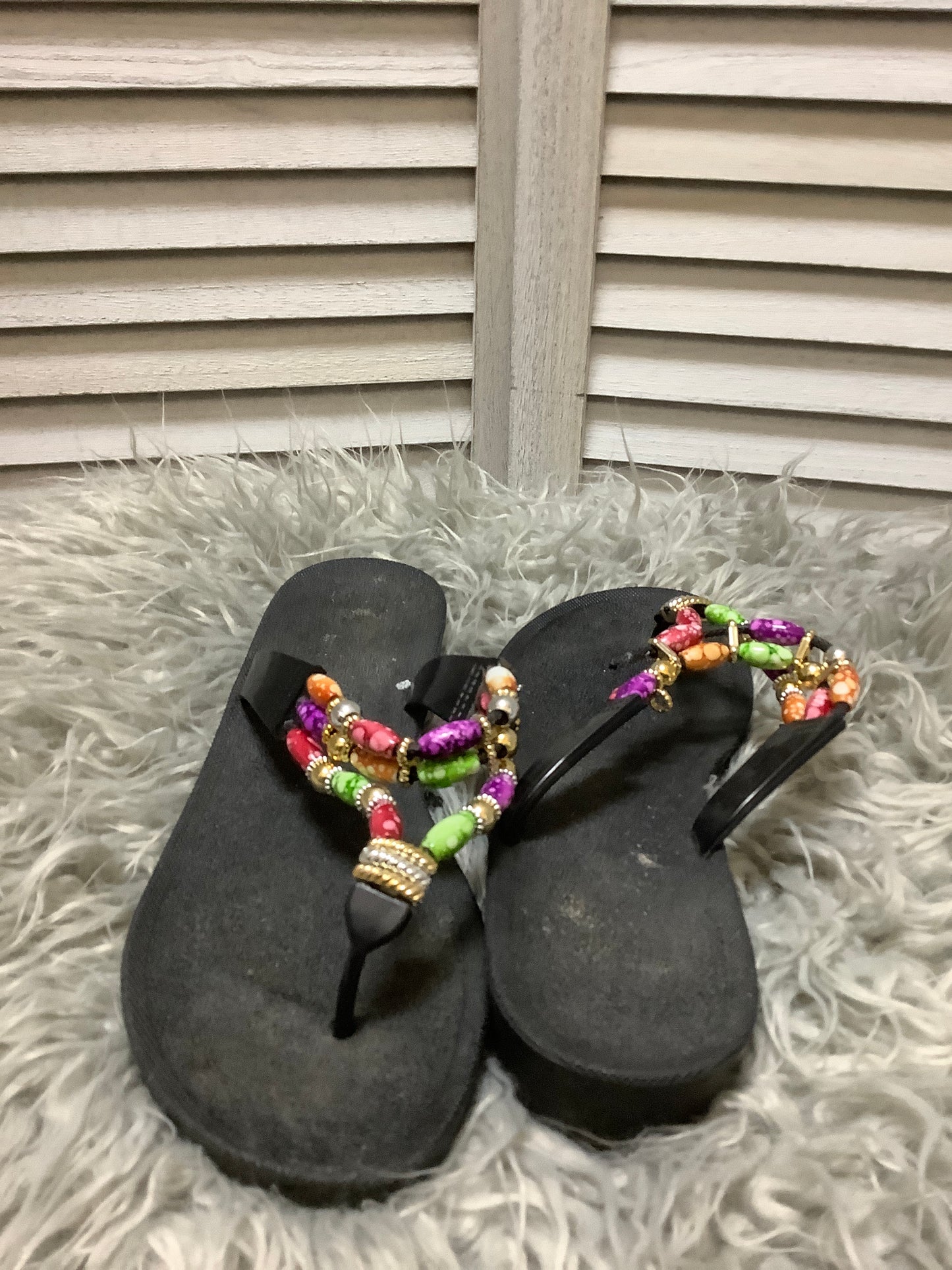 Sandals Flip Flops By Clothes Mentor Size: 8