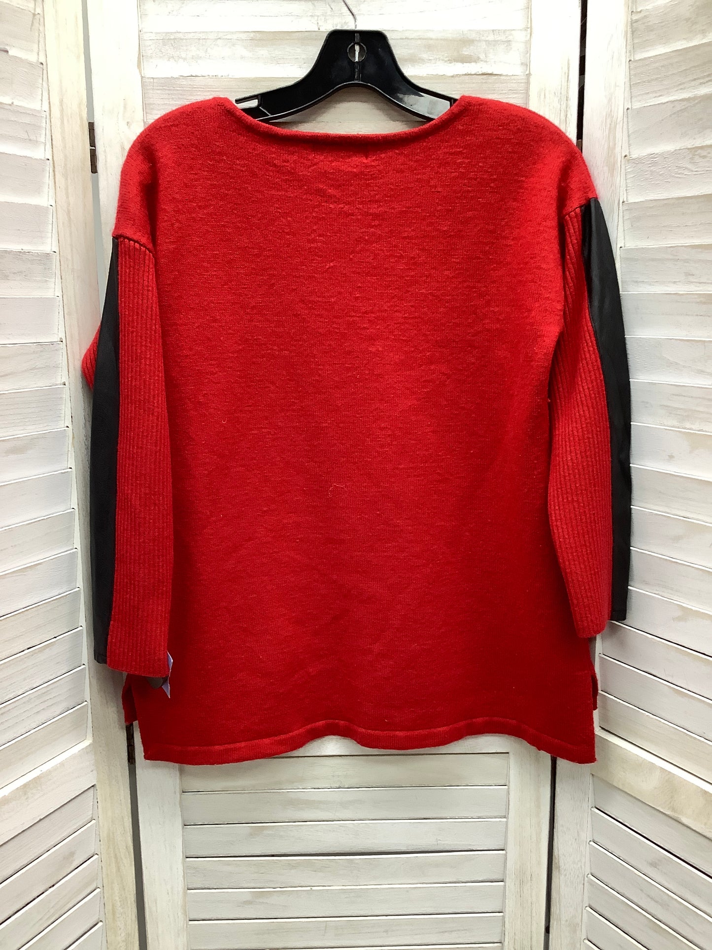 Sweater By Calvin Klein Size: L