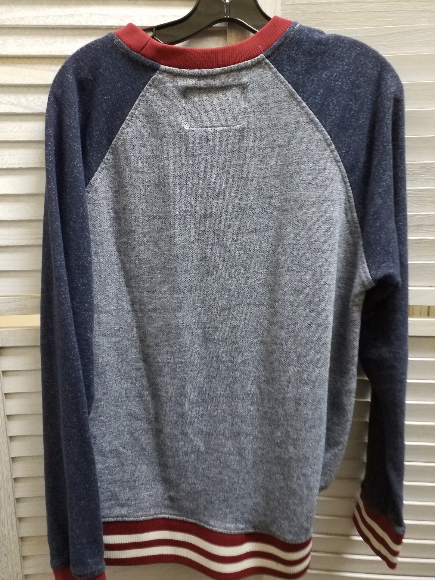 Sweatshirt Crewneck By Clothes Mentor Size: L