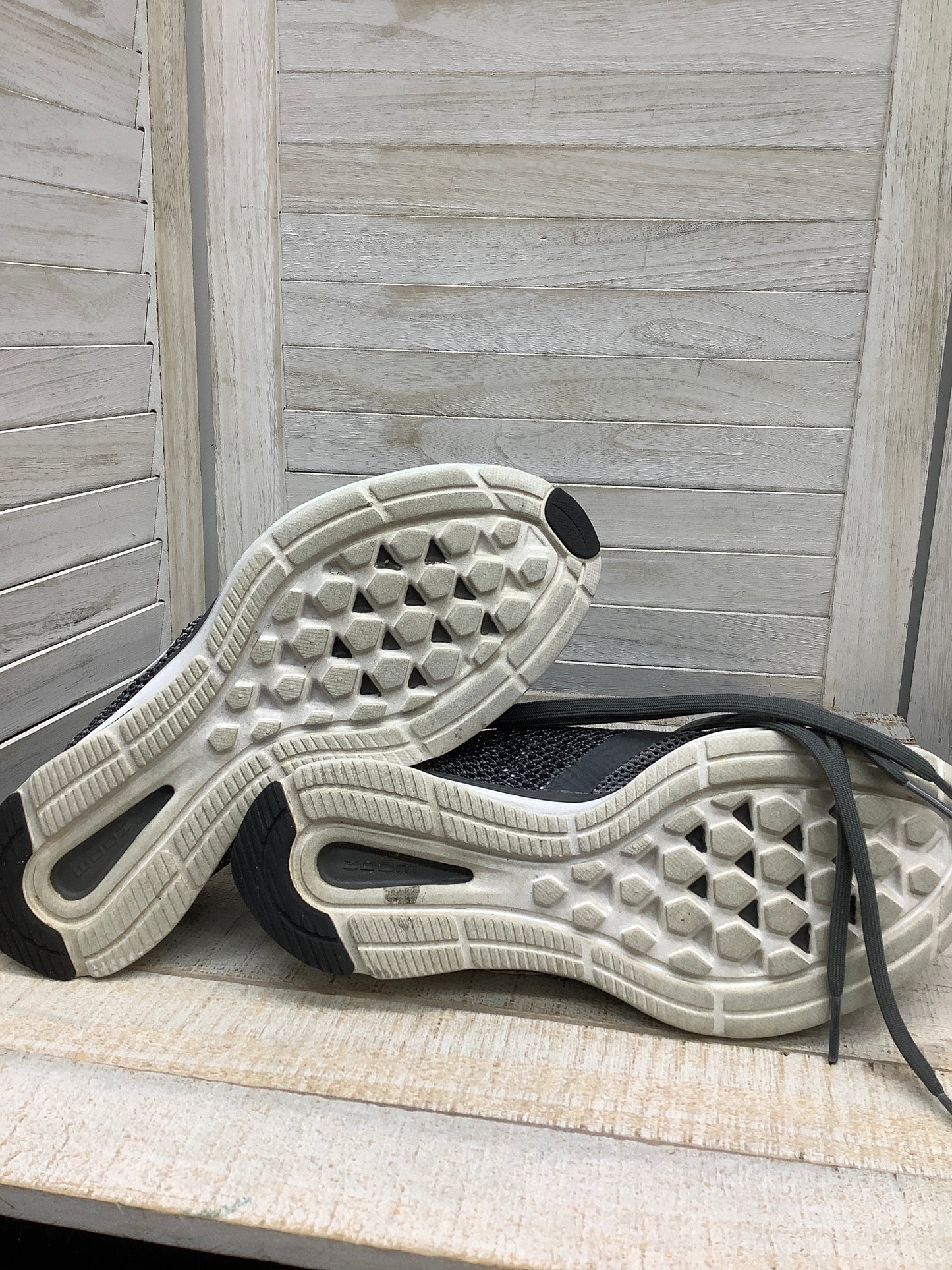 Shoes Athletic By Nike Size: 6