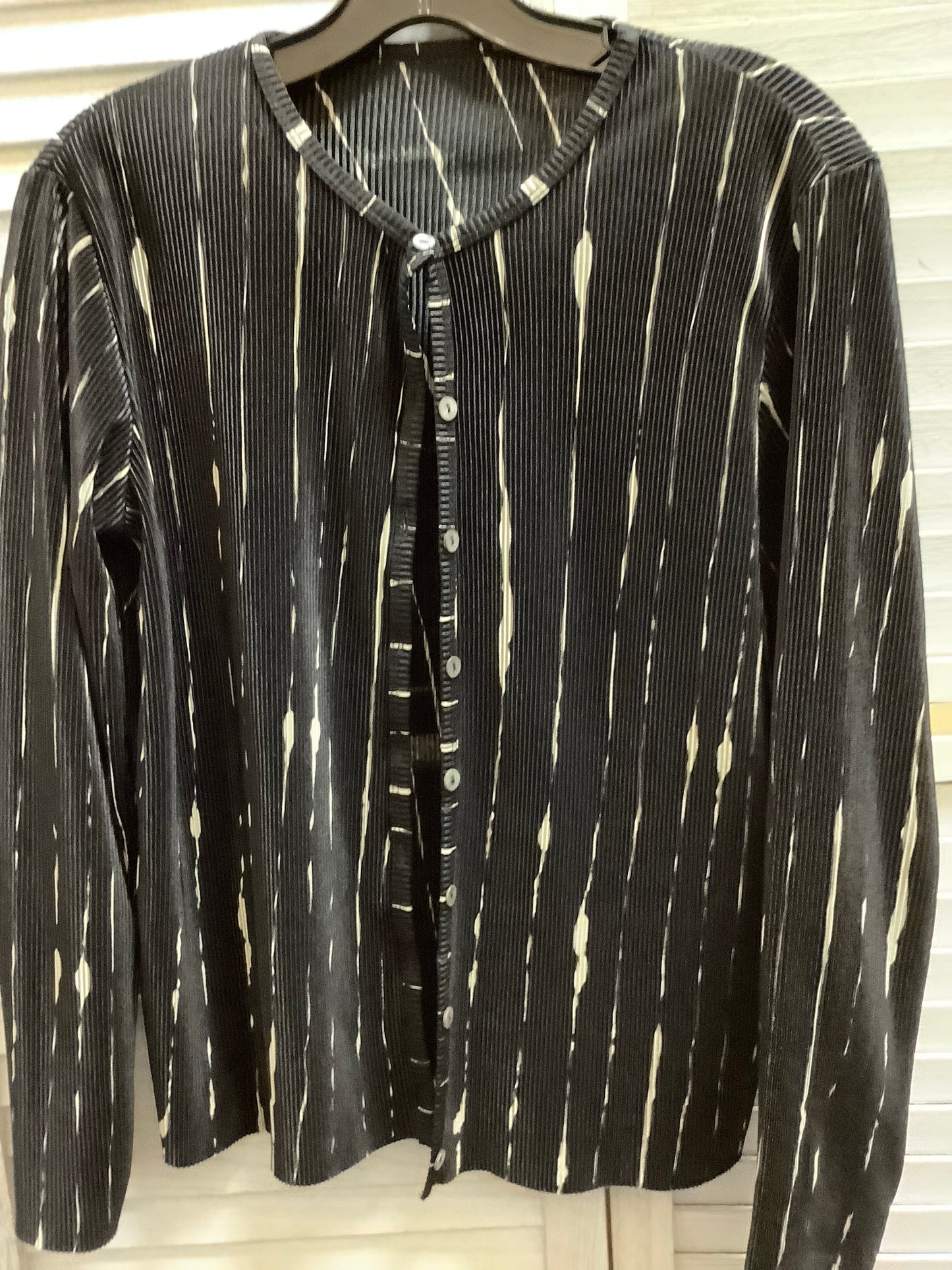 Cardigan By Clothes Mentor Size: M