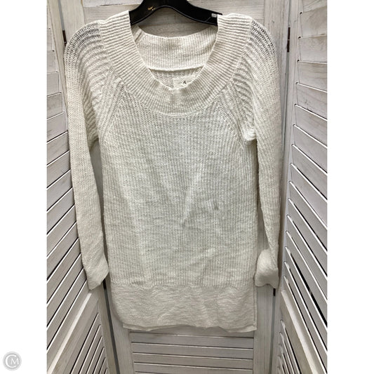 Sweater By Lou And Grey In Cream, Size: S