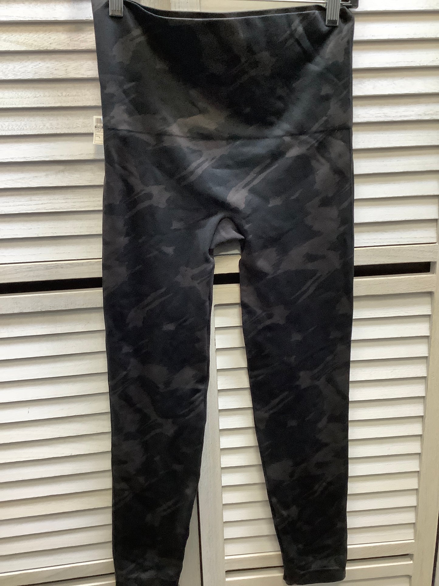 Athletic Leggings By Spanx In Camoflauge, Size: 0