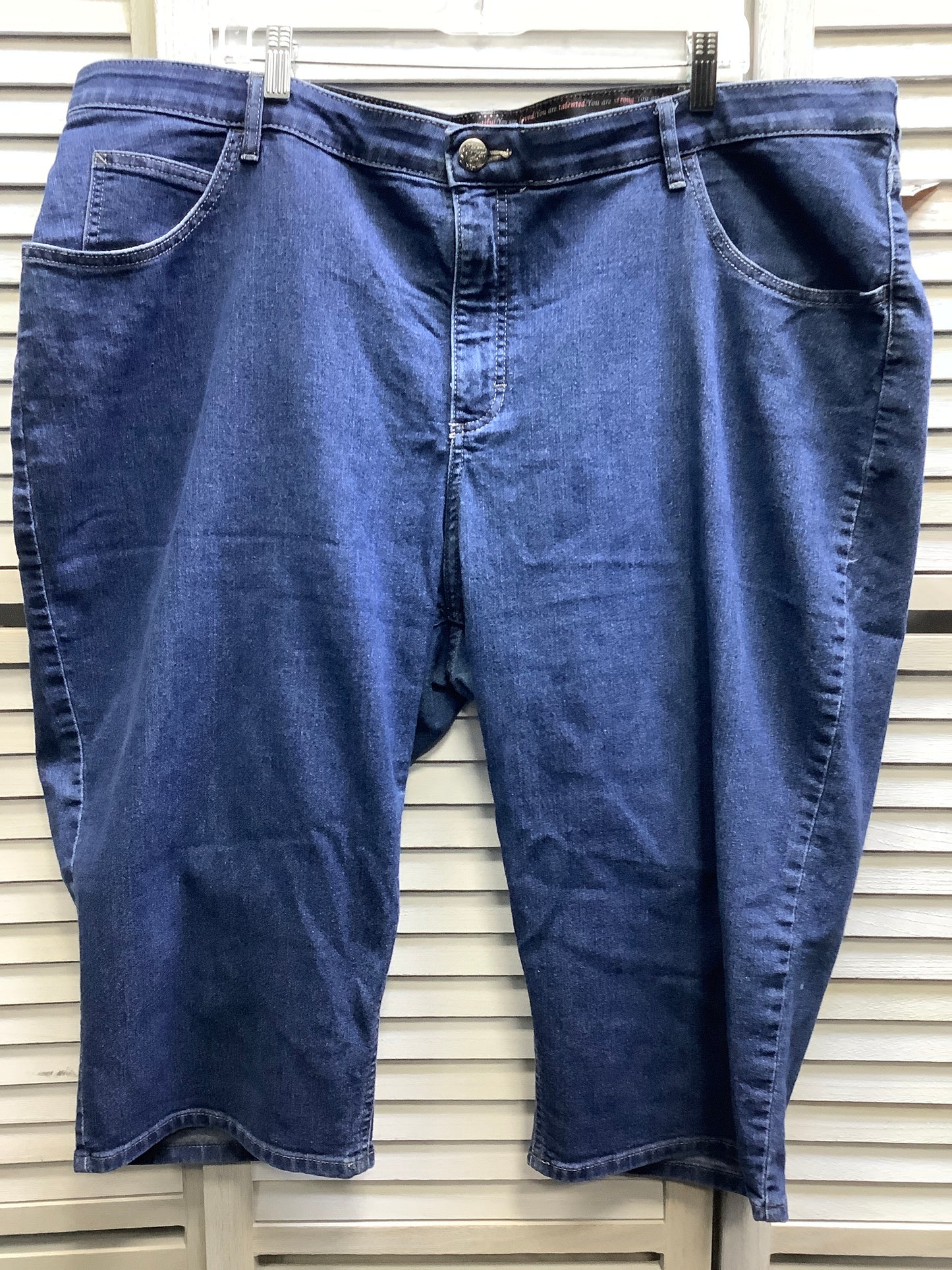 Blue Denim Capris Riders, Size 26