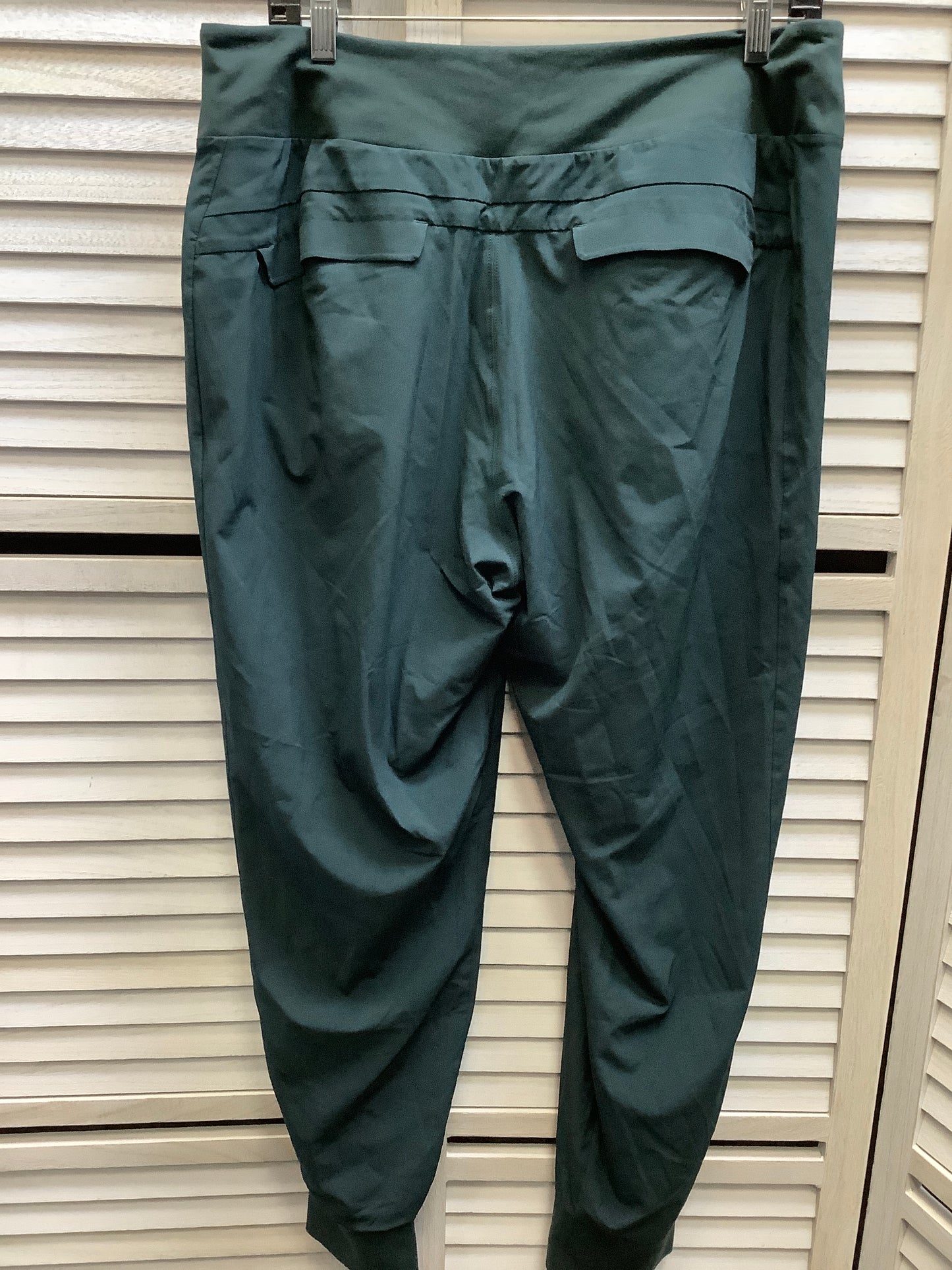 Athletic Pants By Athleta In Green, Size: 14