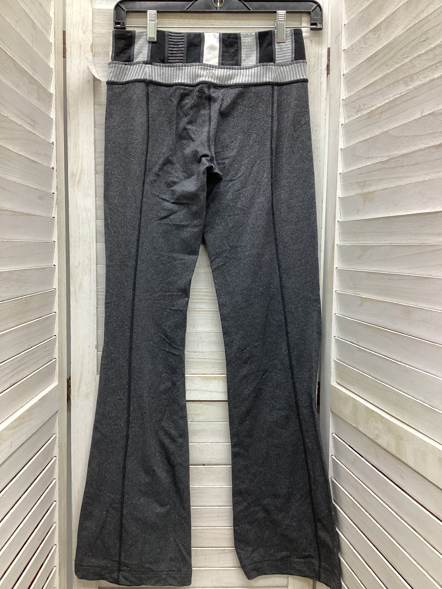 Athletic Leggings By Lululemon In Grey, Size: 4