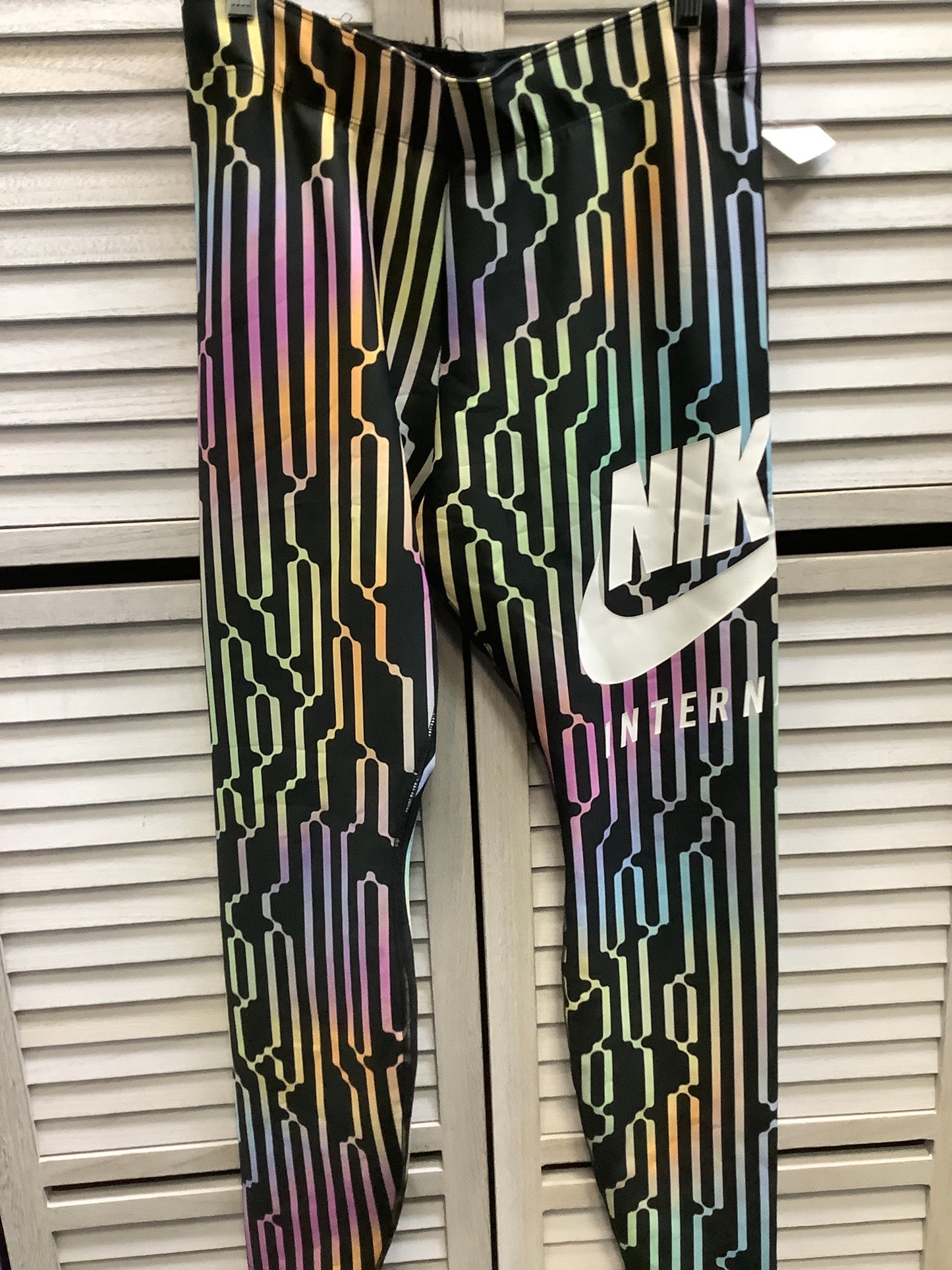 Athletic Leggings By Nike Apparel In Multi-colored, Size: M