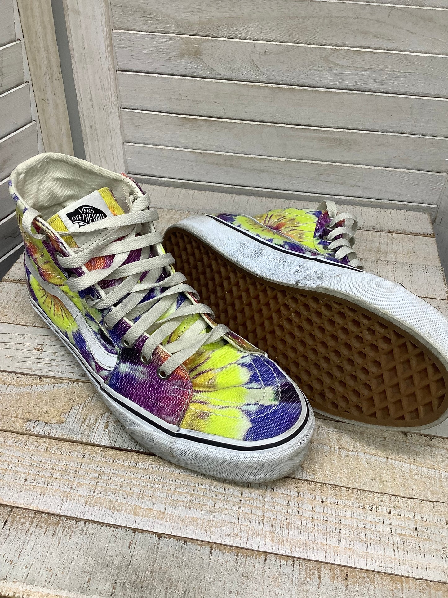 Shoes Flats By Vans In Tie Dye Print, Size: 9.5