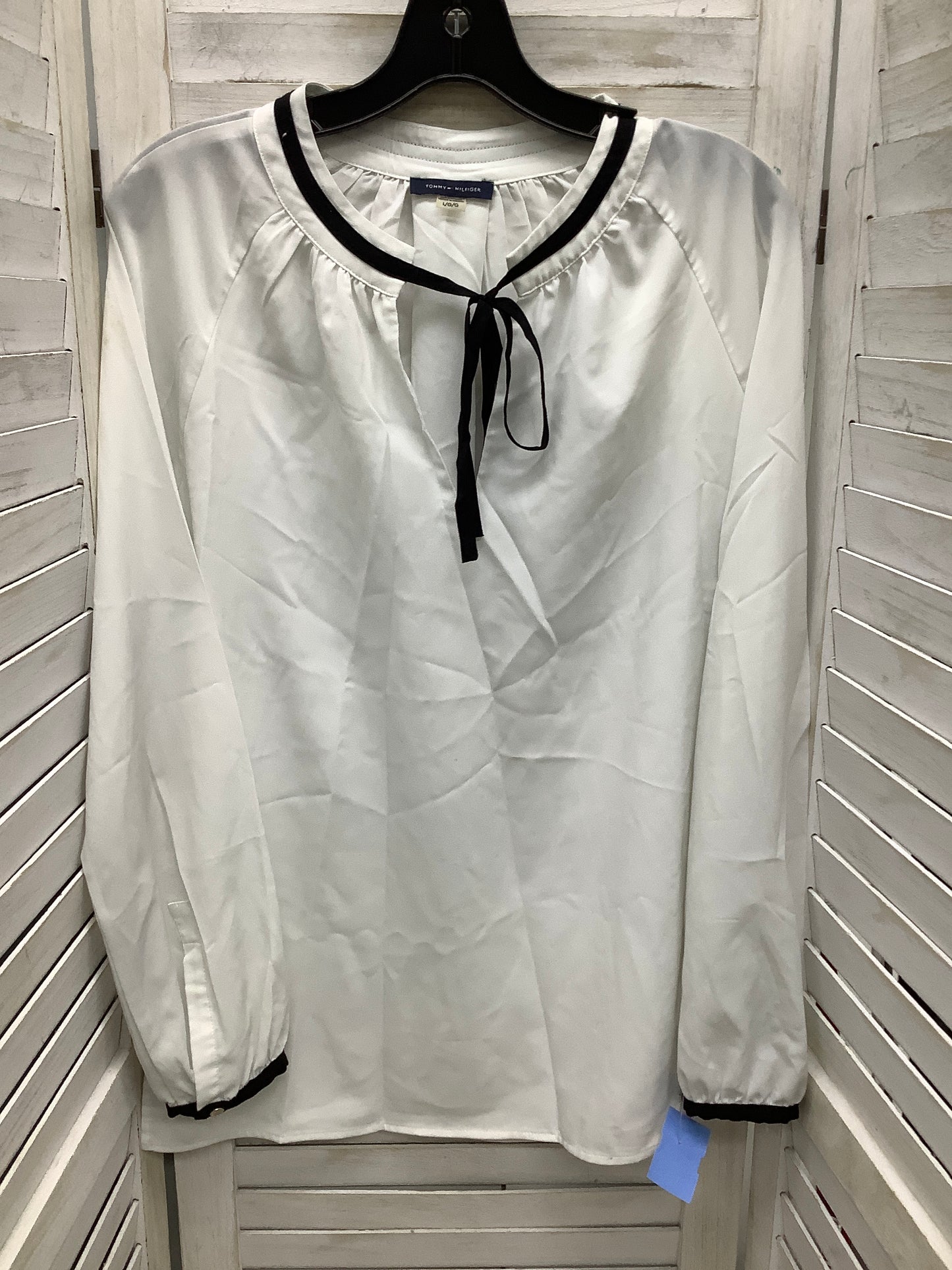 Blouse Long Sleeve By Tommy Hilfiger In White, Size: L