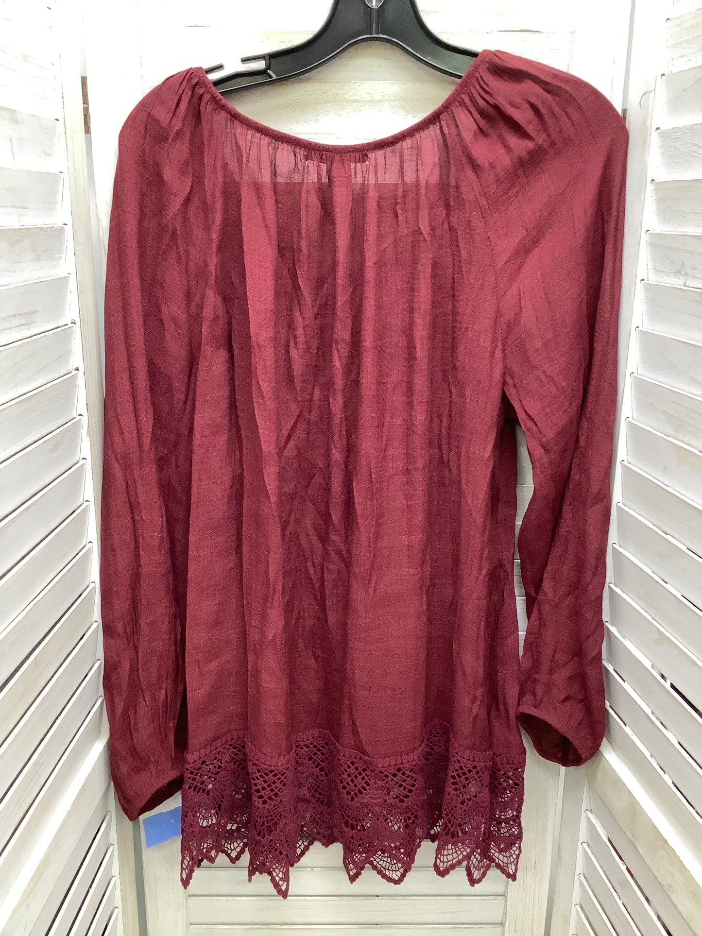 Blouse Long Sleeve By Dressbarn In Maroon, Size: Xl