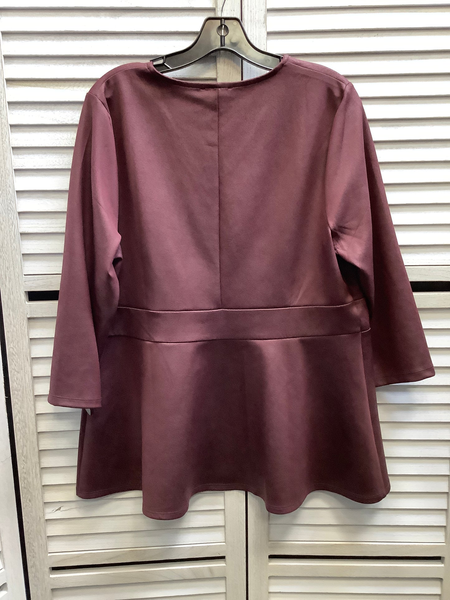 Top Long Sleeve By Lane Bryant In Maroon, Size: 14