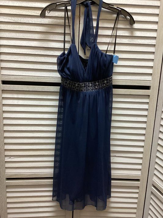 Dress Party Midi By Clothes Mentor  Size: M